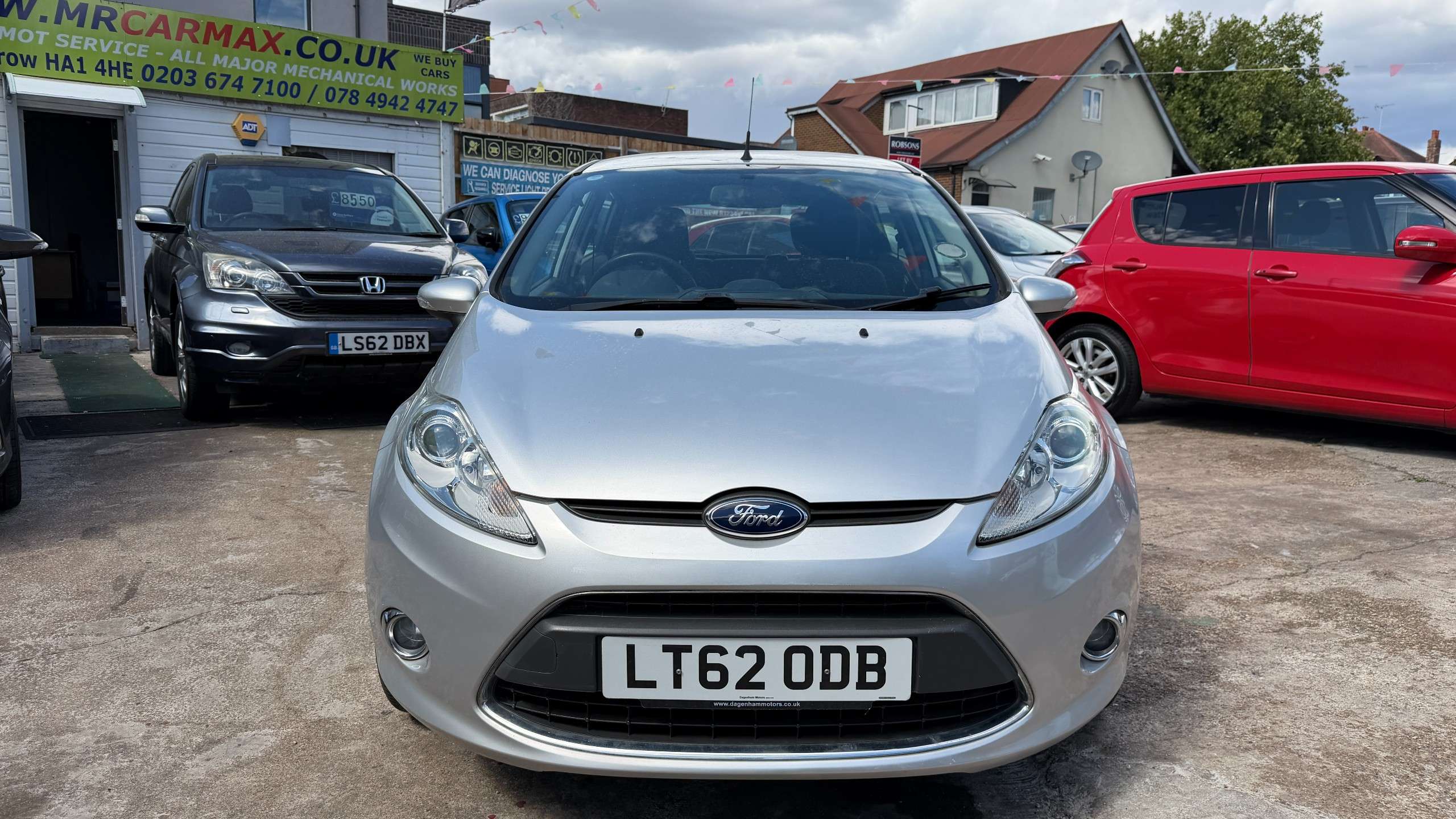 A 2012 FORD FIESTA 1.4 Zetec Hatchback 5dr Petrol Automatic (154 g/km, 94 bhp) A 2012 FORD FIESTA 1.4 Zetec Hatchback 5dr Petrol Automatic (154 g/km, 94 bhp)