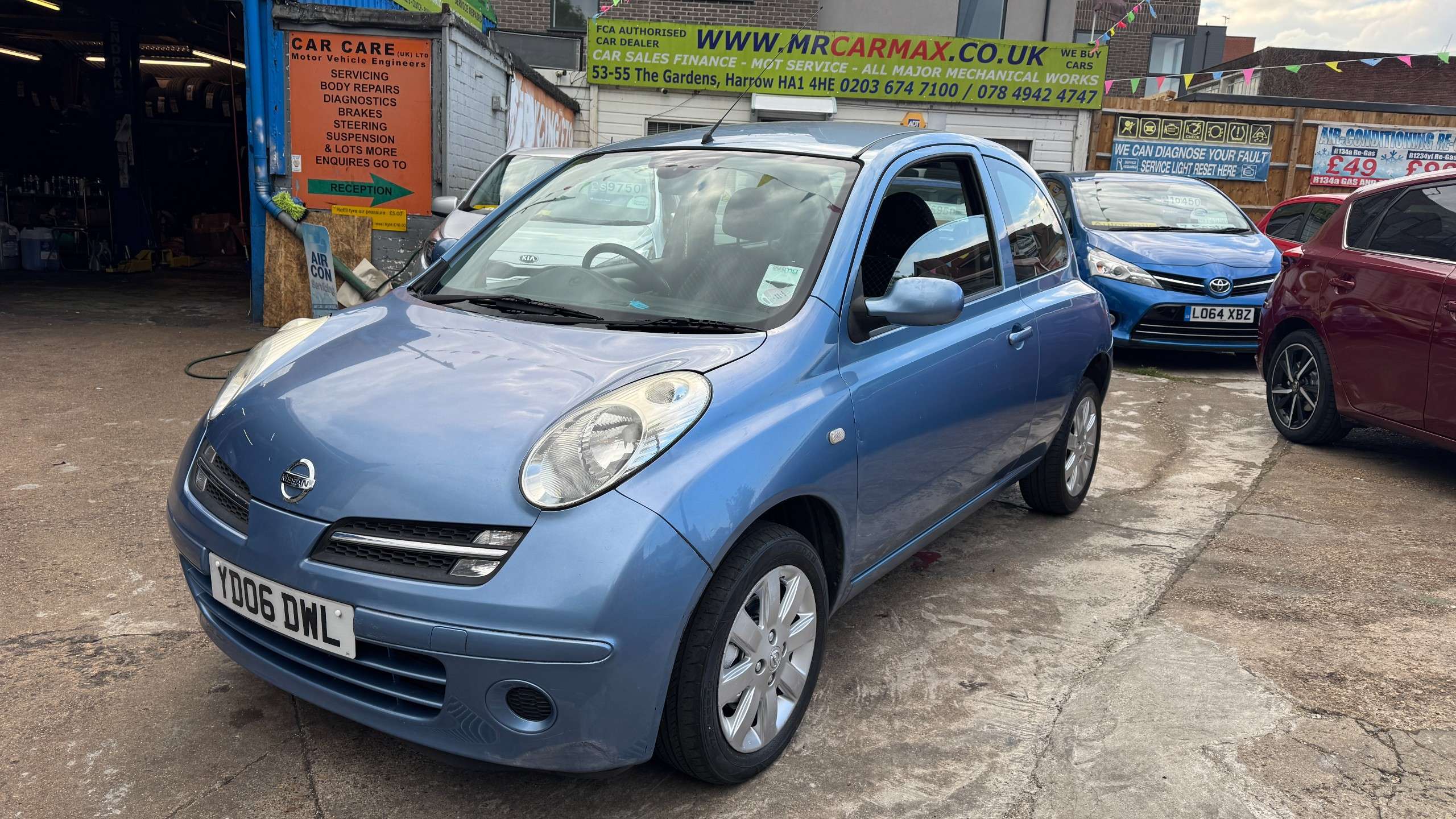 A 2006 NISSAN MICRA 1.4 16v SVE Hatchback 3dr Petrol Automatic (163 g/km, 87 bhp) A 2006 NISSAN MICRA 1.4 16v SVE Hatchback 3dr Petrol Automatic (163 g/km, 87 bhp)