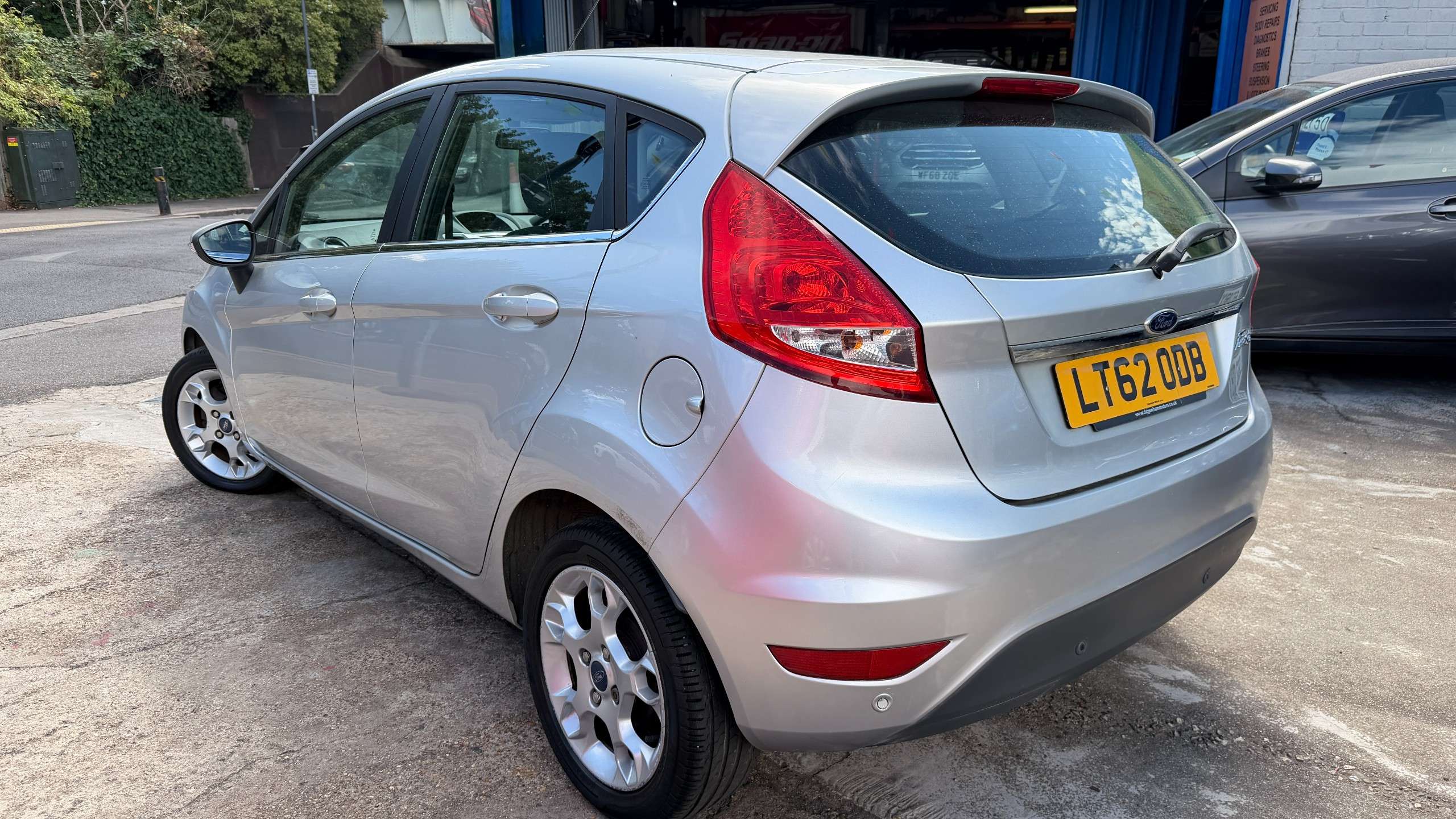 2012 FORD FIESTA 2012 FORD FIESTA