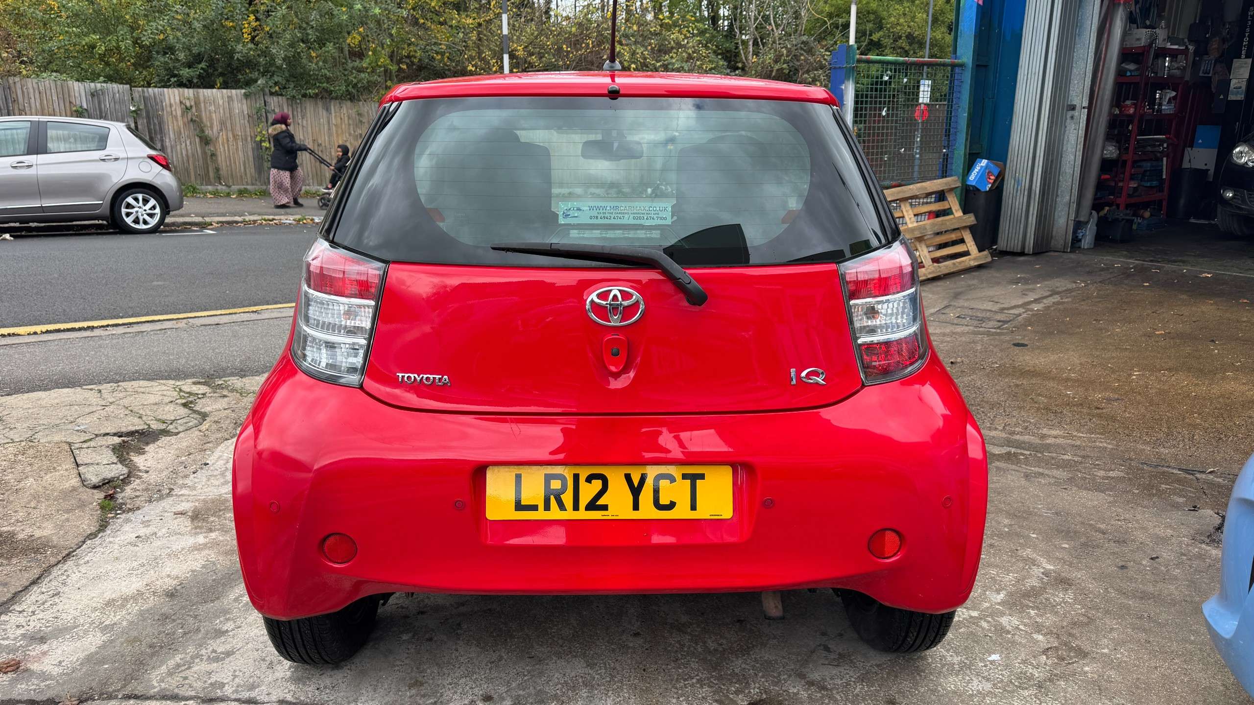 2012 TOYOTA IQ 2012 TOYOTA IQ