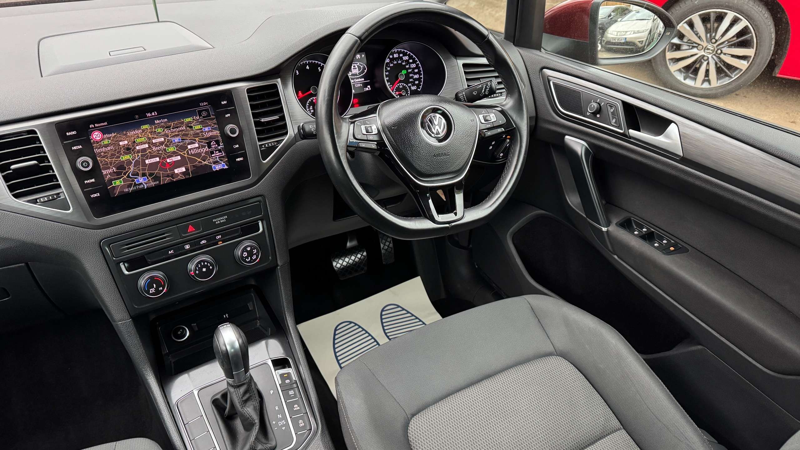 2019 VOLKSWAGEN GOLF SV 2019 VOLKSWAGEN GOLF SV