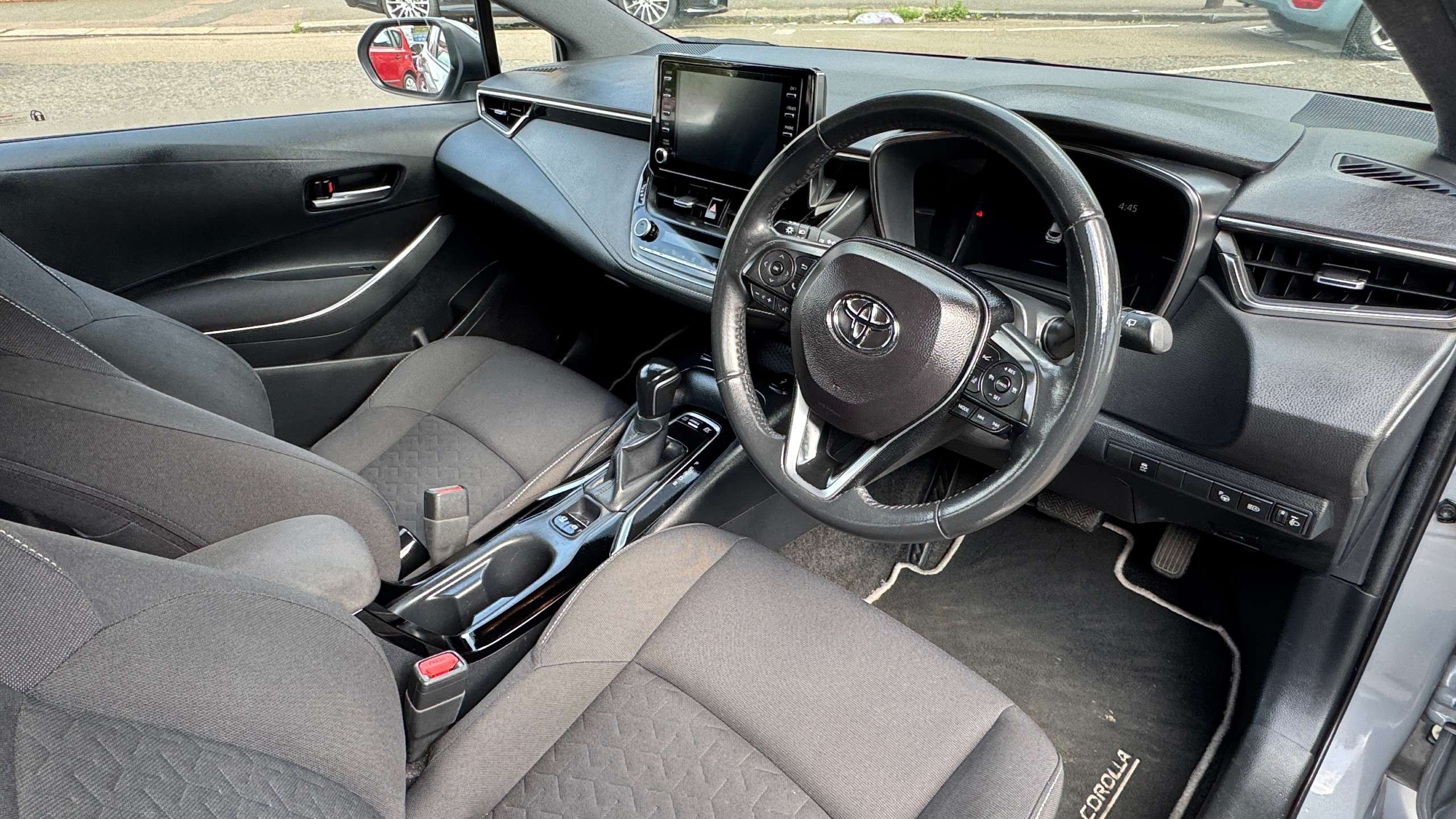 2021 TOYOTA COROLLA 2021 TOYOTA COROLLA