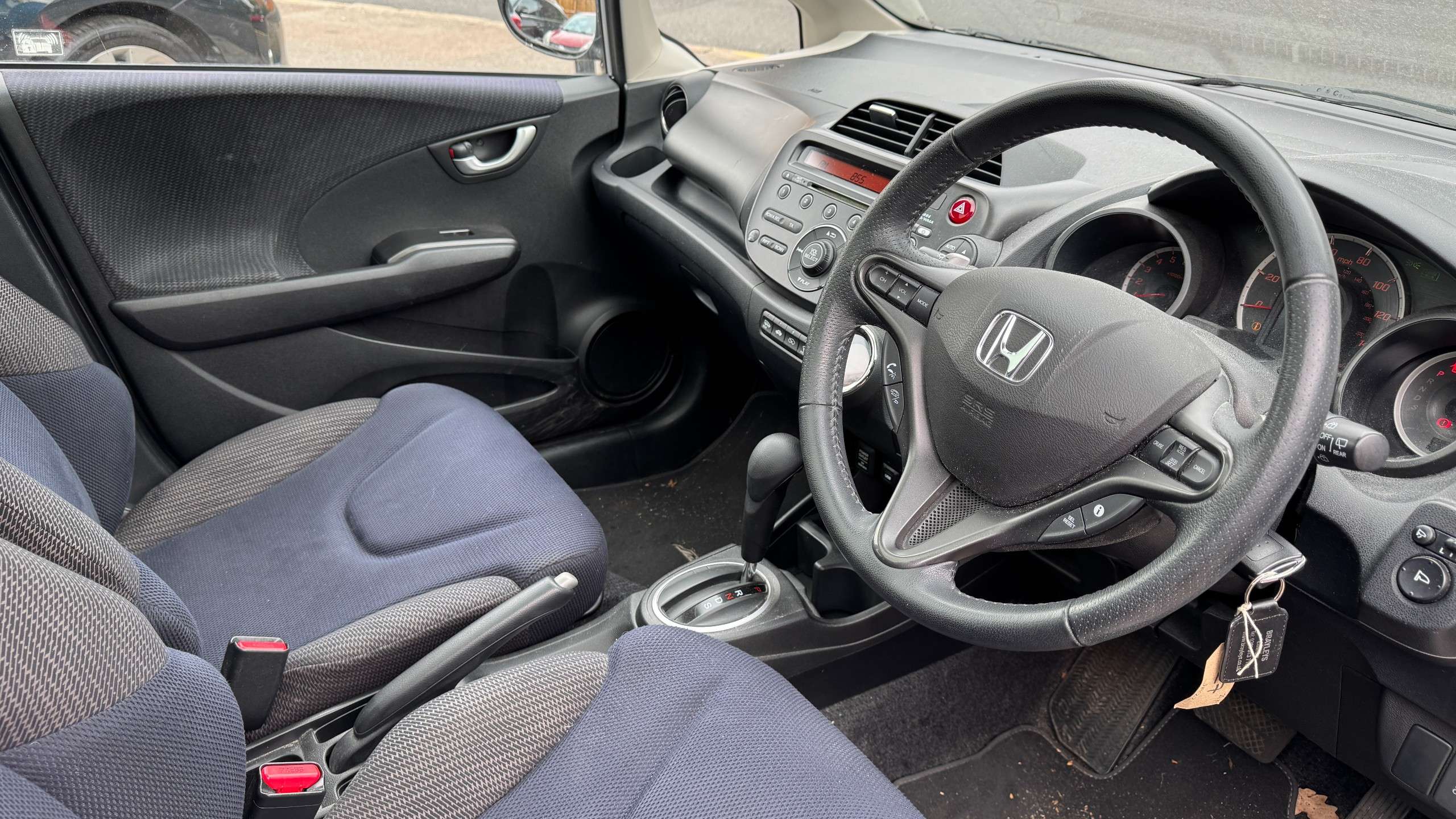 2011 HONDA JAZZ 2011 HONDA JAZZ