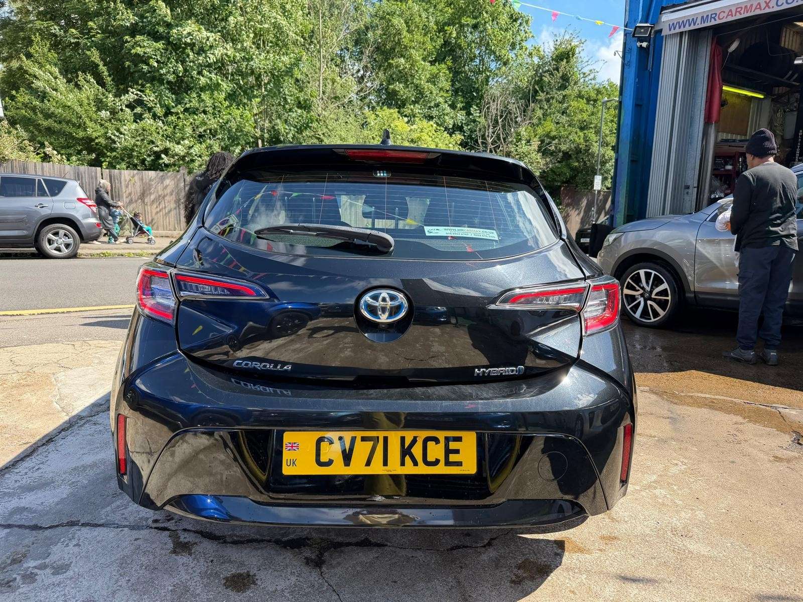 2021 TOYOTA COROLLA 2021 TOYOTA COROLLA