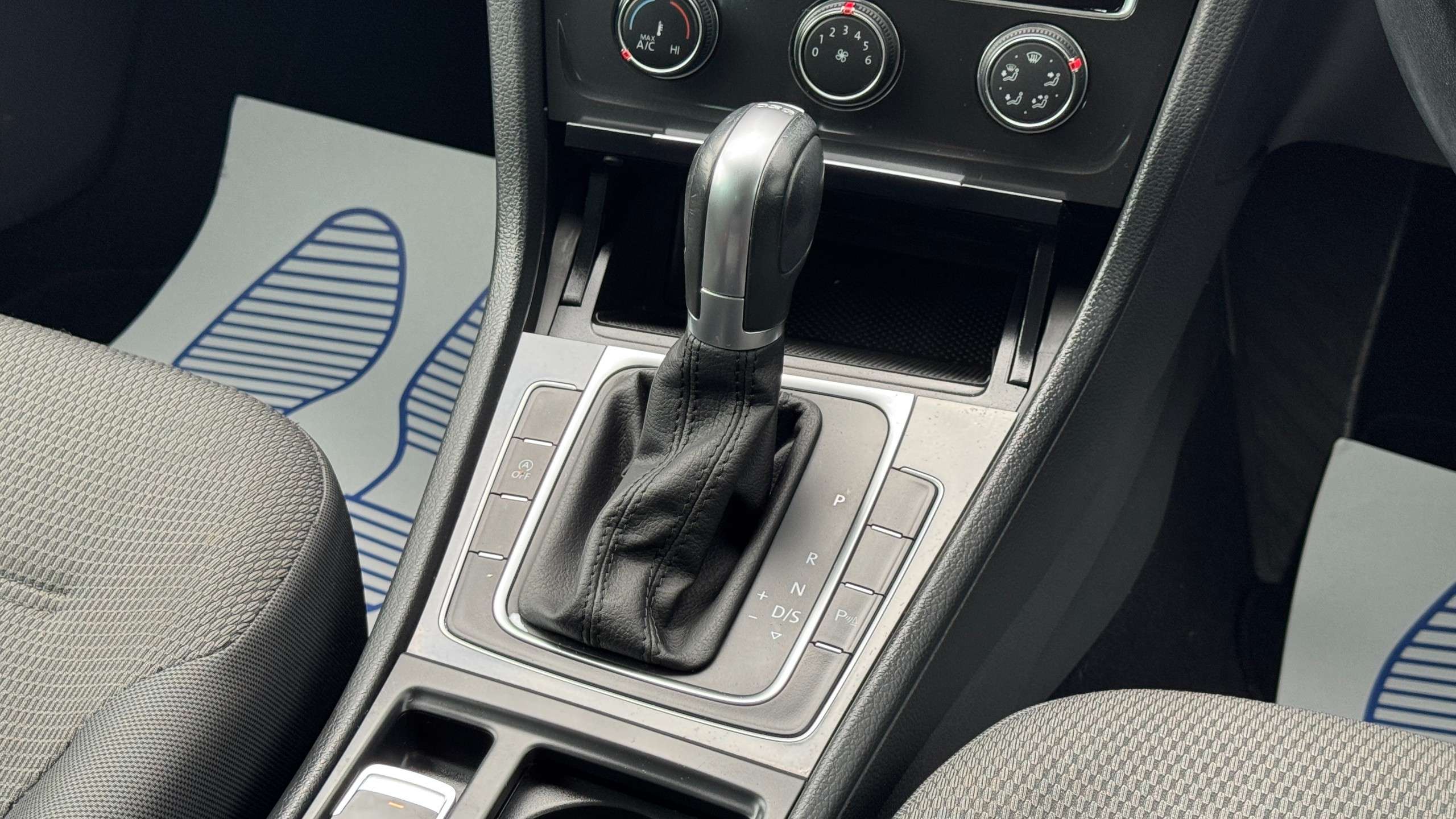 2019 VOLKSWAGEN GOLF 2019 VOLKSWAGEN GOLF