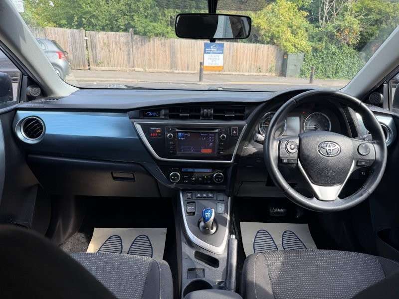 2013 TOYOTA AURIS 2013 TOYOTA AURIS