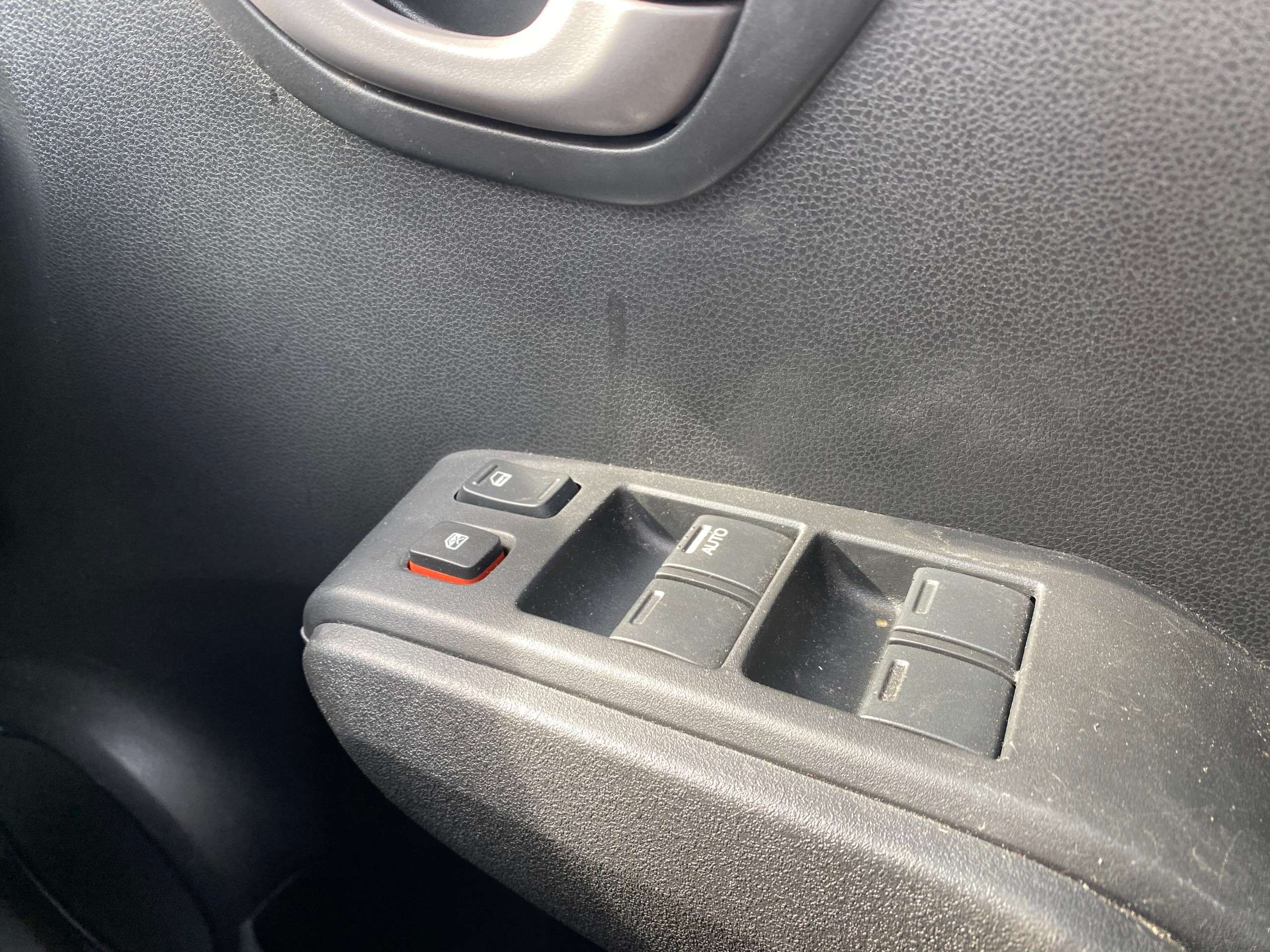 2010 HONDA JAZZ 2010 HONDA JAZZ