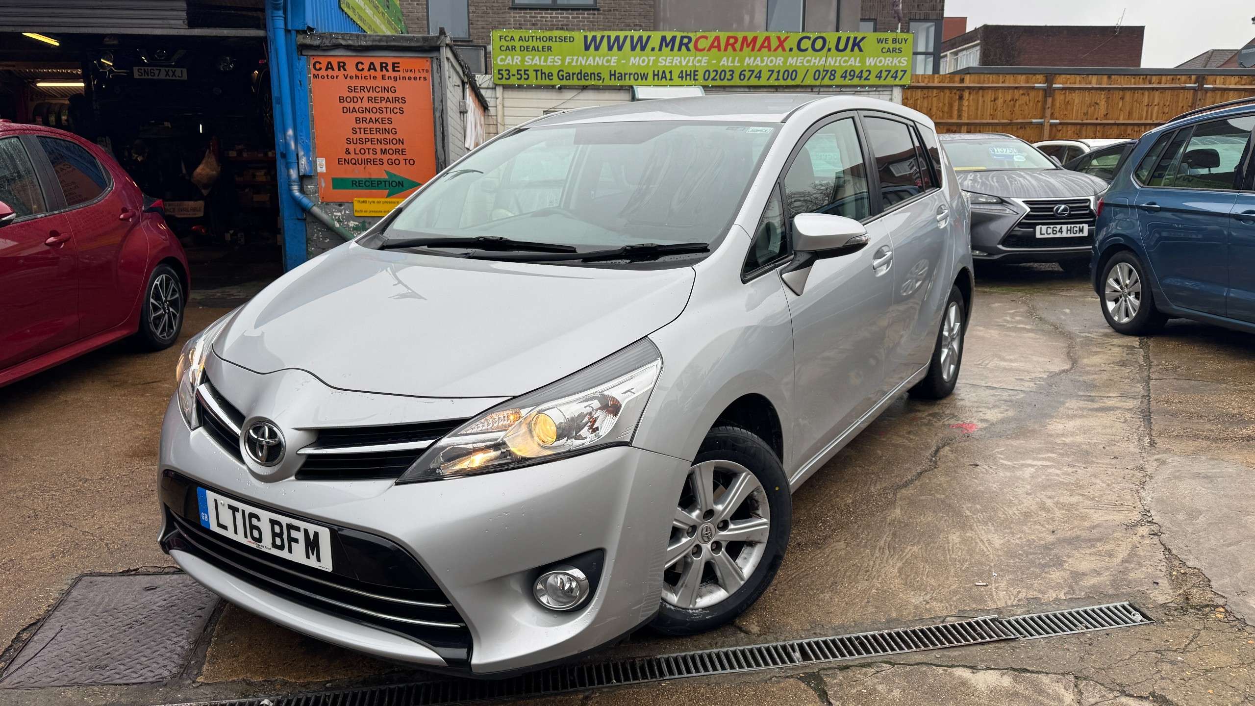 A 2016 TOYOTA VERSO 1.8 V-Matic Icon MPV 5dr Petrol Multidrive S Euro 6 (147 ps) A 2016 TOYOTA VERSO 1.8 V-Matic Icon MPV 5dr Petrol Multidrive S Euro 6 (147 ps)