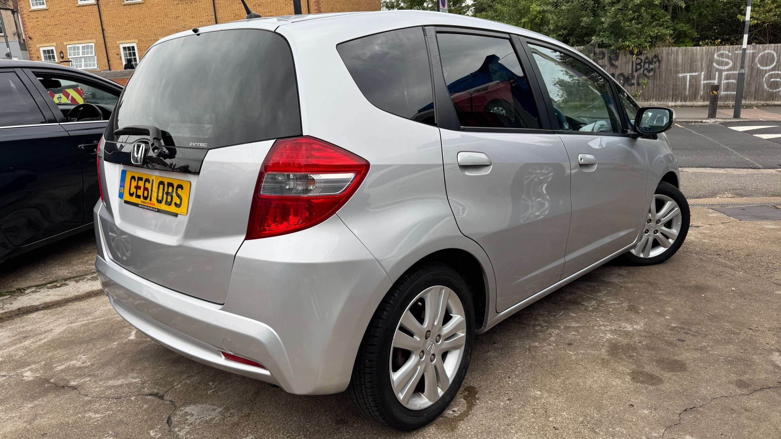 2011 HONDA JAZZ 2011 HONDA JAZZ