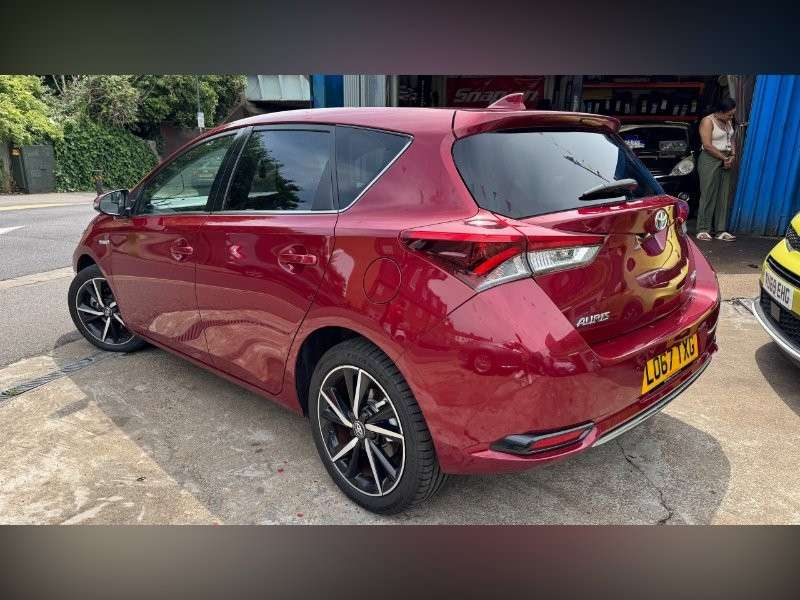 2018 TOYOTA AURIS 2018 TOYOTA AURIS
