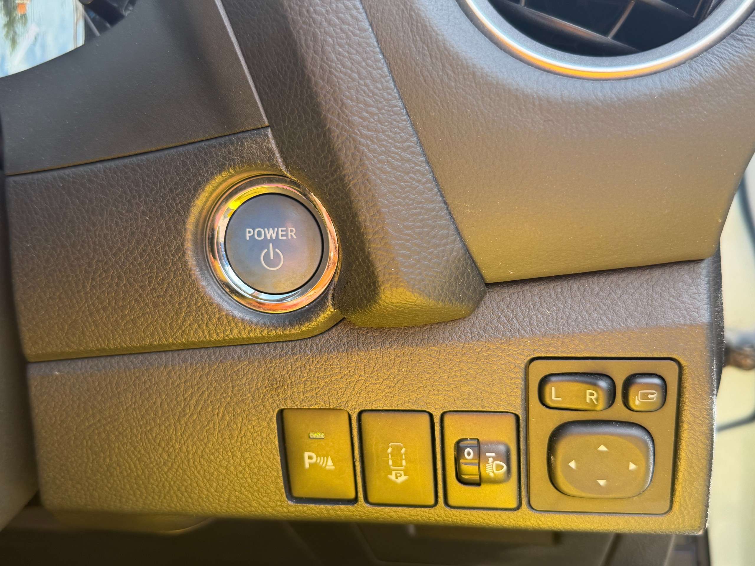 2013 TOYOTA AURIS 2013 TOYOTA AURIS
