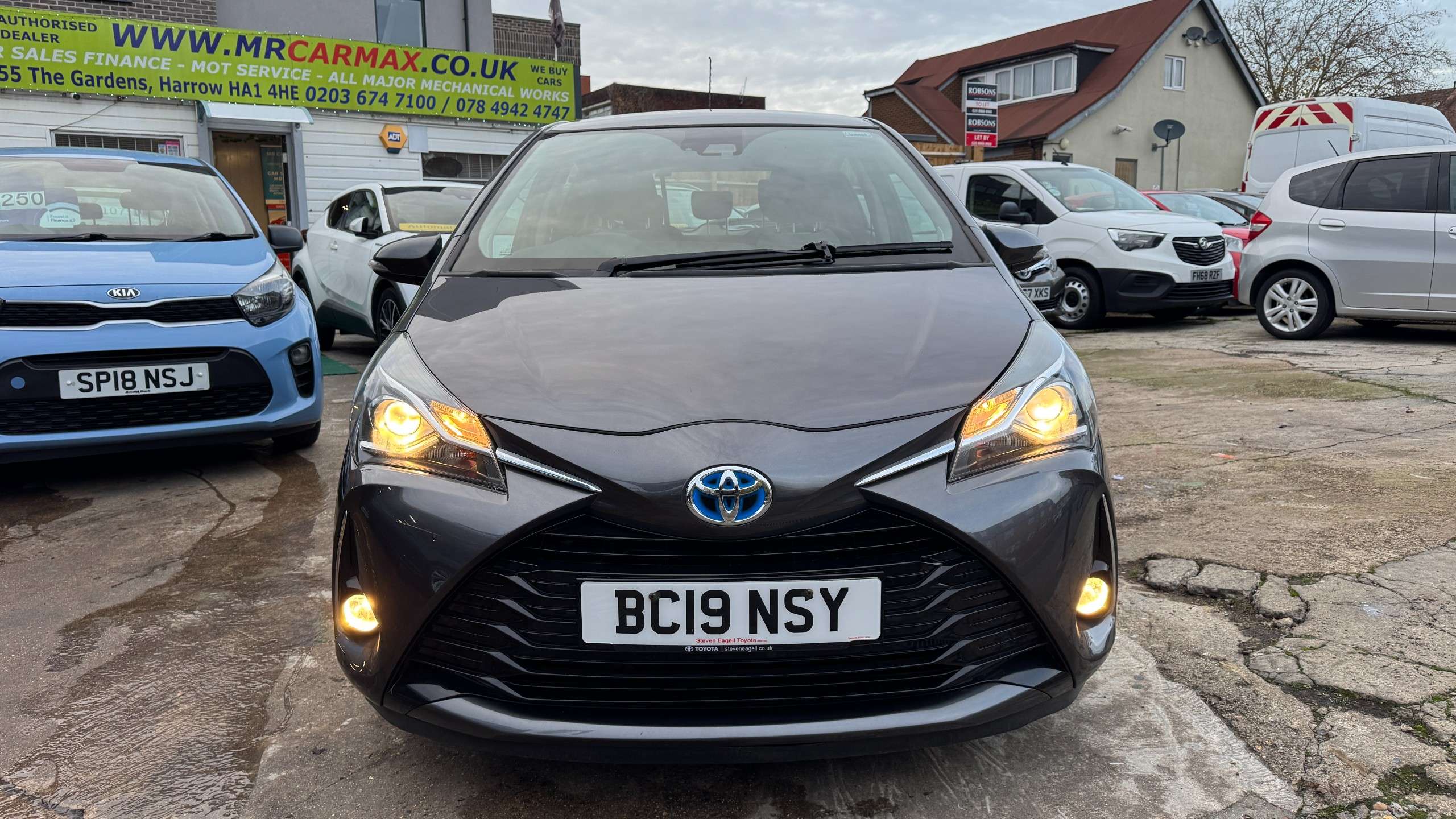 2019 TOYOTA YARIS 2019 TOYOTA YARIS