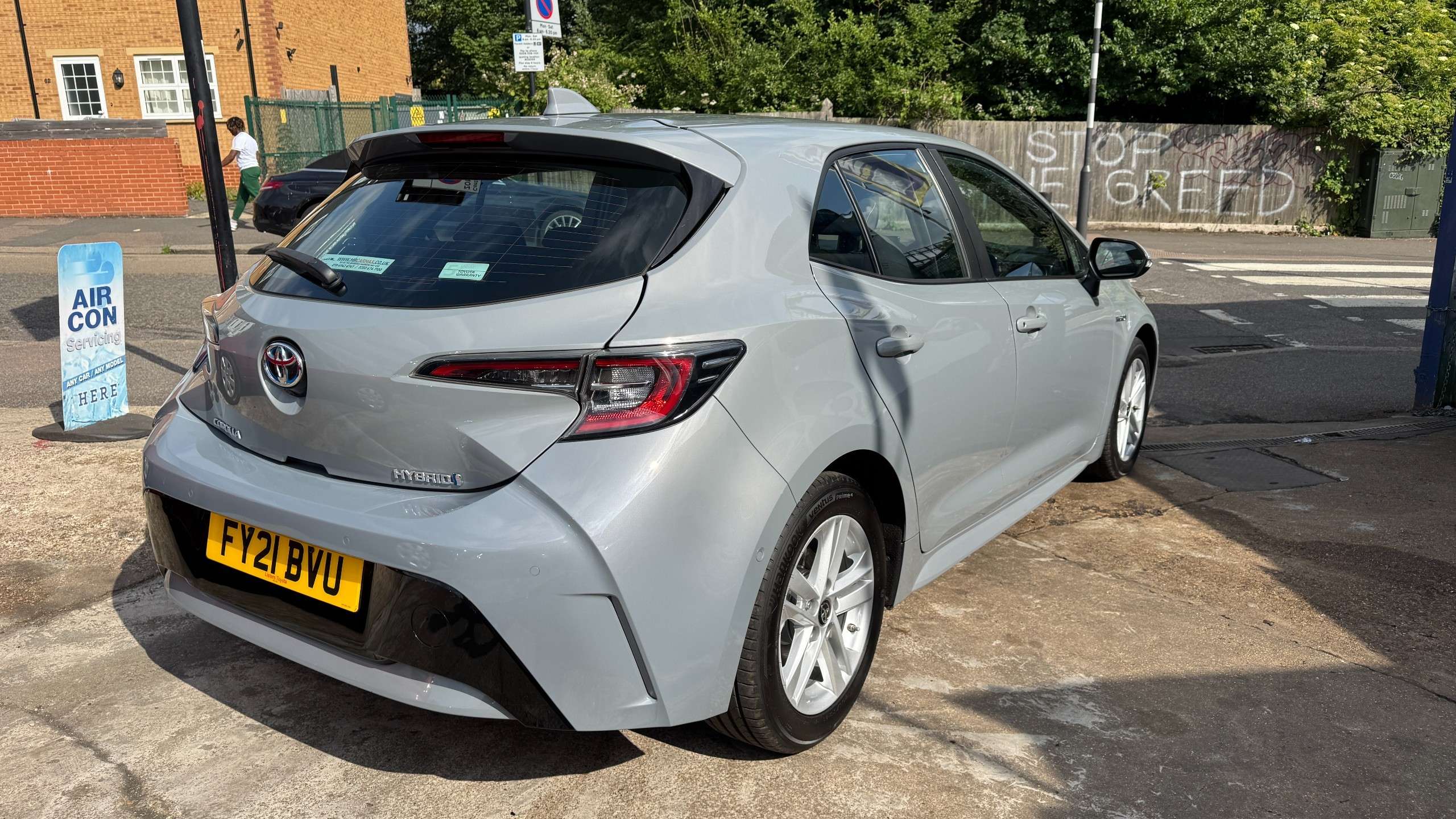 2021 TOYOTA COROLLA 2021 TOYOTA COROLLA