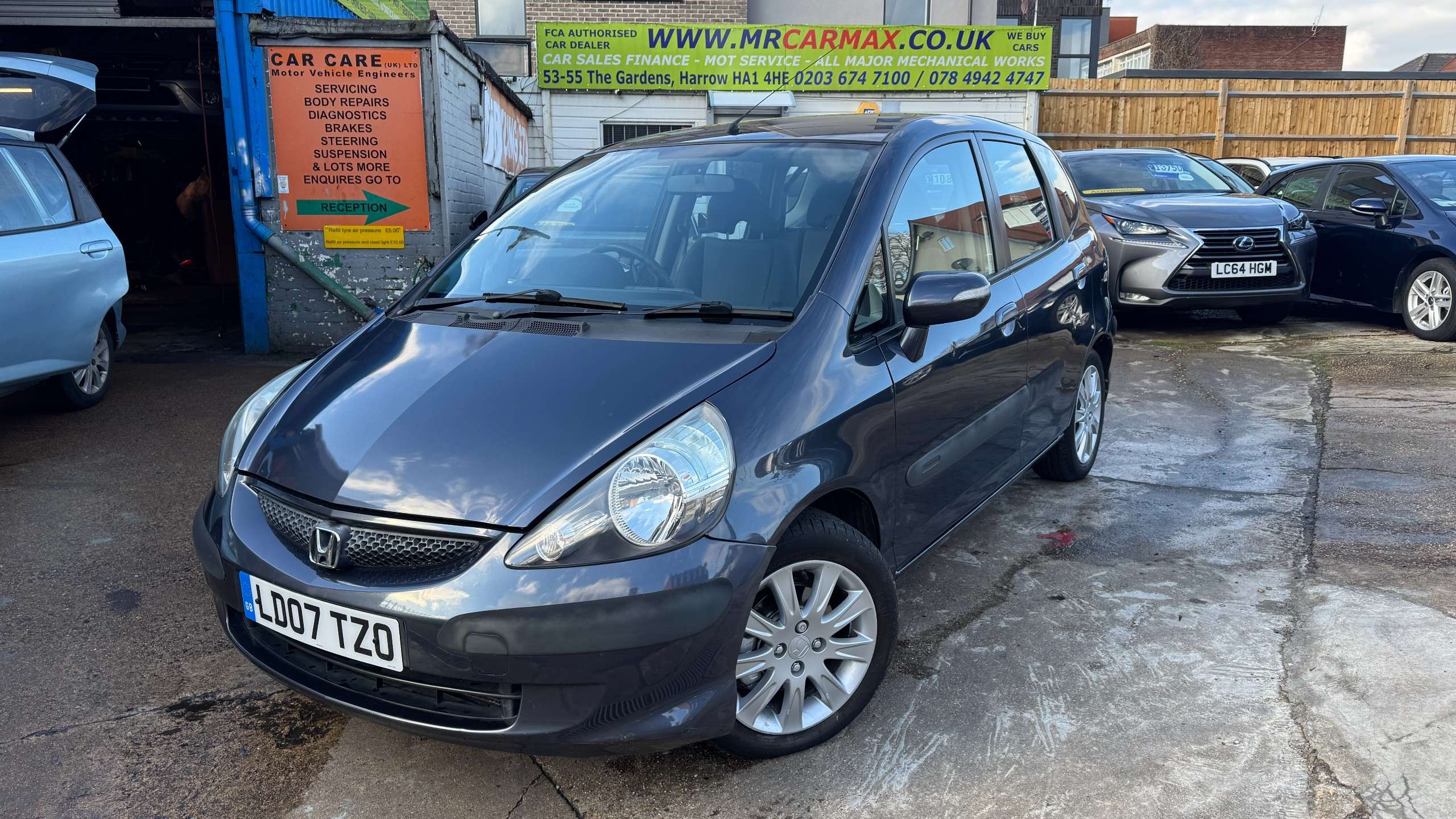 A 2007 HONDA JAZZ 1.4 i-DSI SE Hatchback 5dr Petrol CVT-7 (139 g/km, 82 bhp) A 2007 HONDA JAZZ 1.4 i-DSI SE Hatchback 5dr Petrol CVT-7 (139 g/km, 82 bhp)