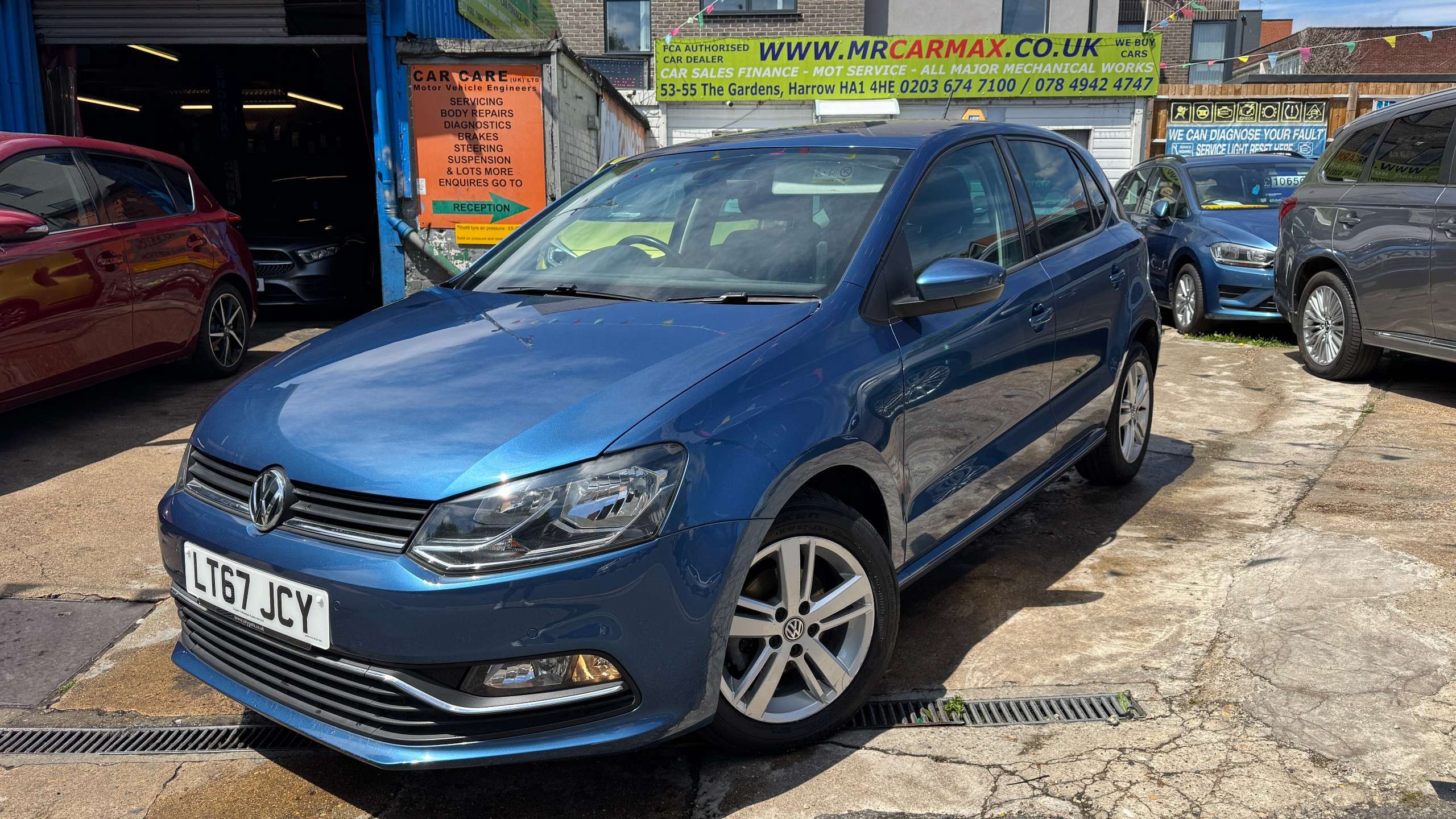 A 2017 VOLKSWAGEN POLO 1.2 TSI Match Edition Hatchback 5dr Petrol DSG Euro 6 (s/s) (90 ps) A 2017 VOLKSWAGEN POLO 1.2 TSI Match Edition Hatchback 5dr Petrol DSG Euro 6 (s/s) (90 ps)