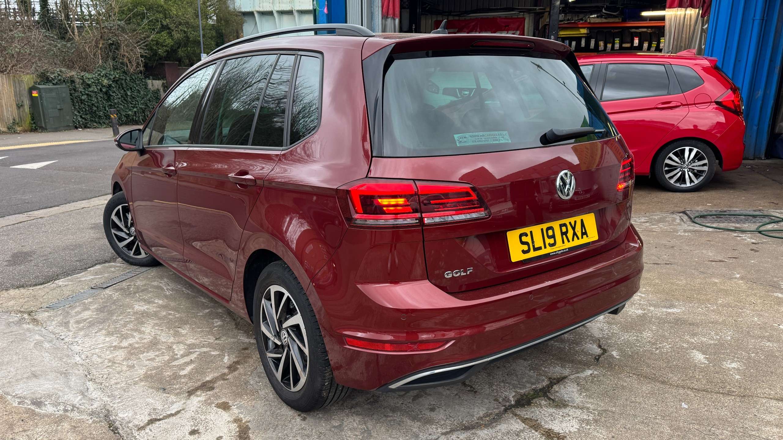 2019 VOLKSWAGEN GOLF SV 2019 VOLKSWAGEN GOLF SV