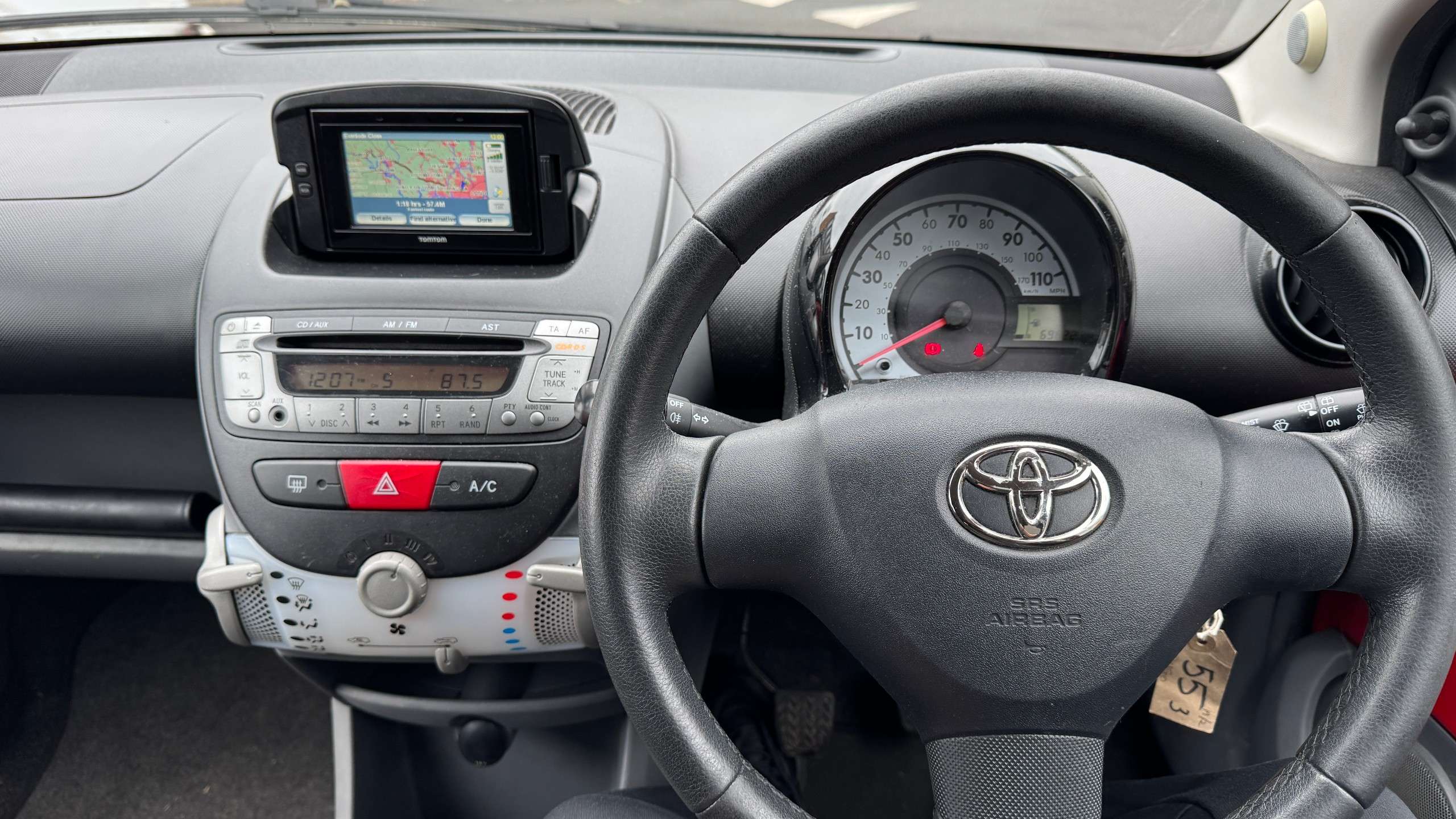 2011 TOYOTA AYGO 2011 TOYOTA AYGO