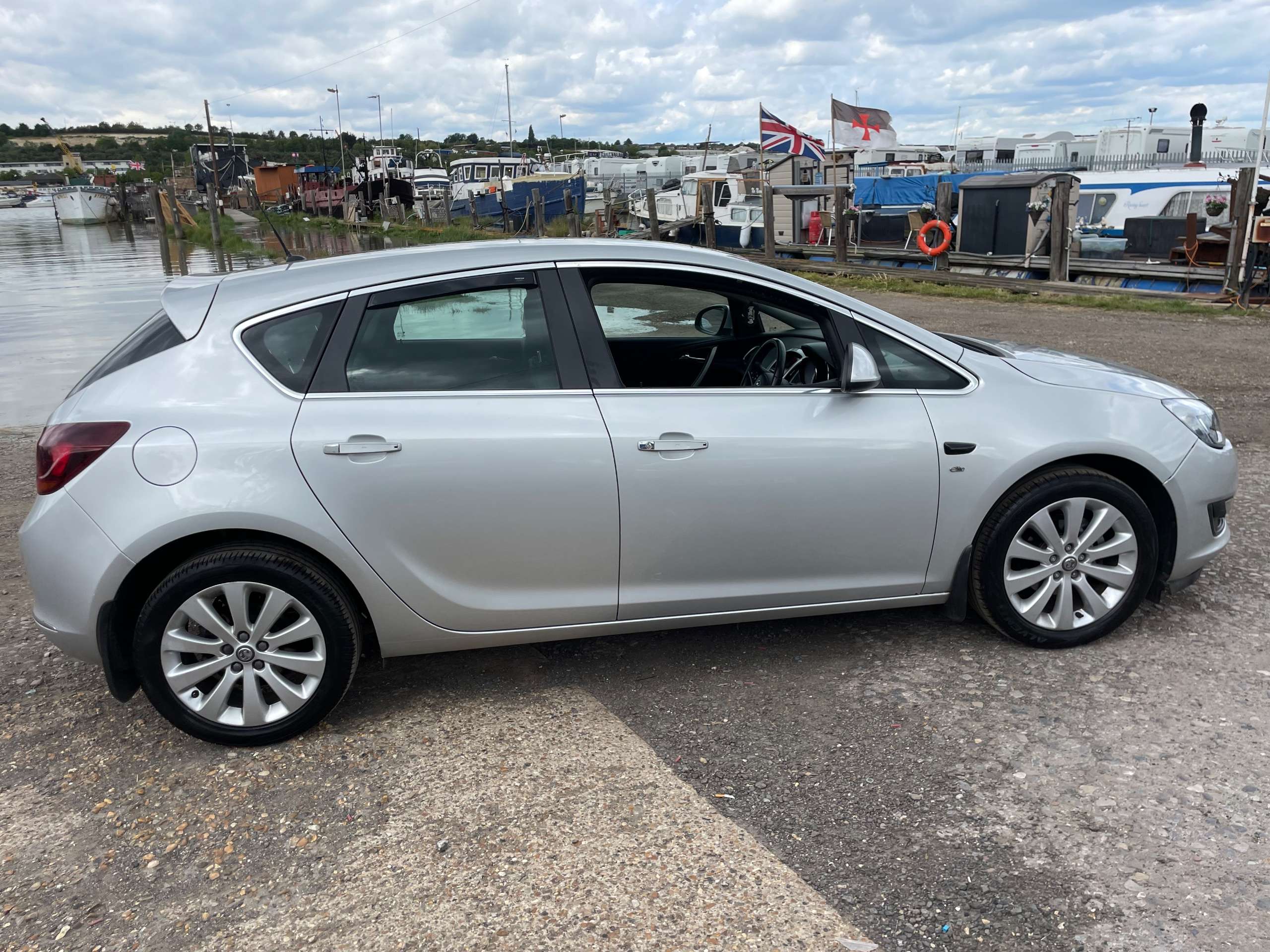 2012 VAUXHALL ASTRA 2012 VAUXHALL ASTRA