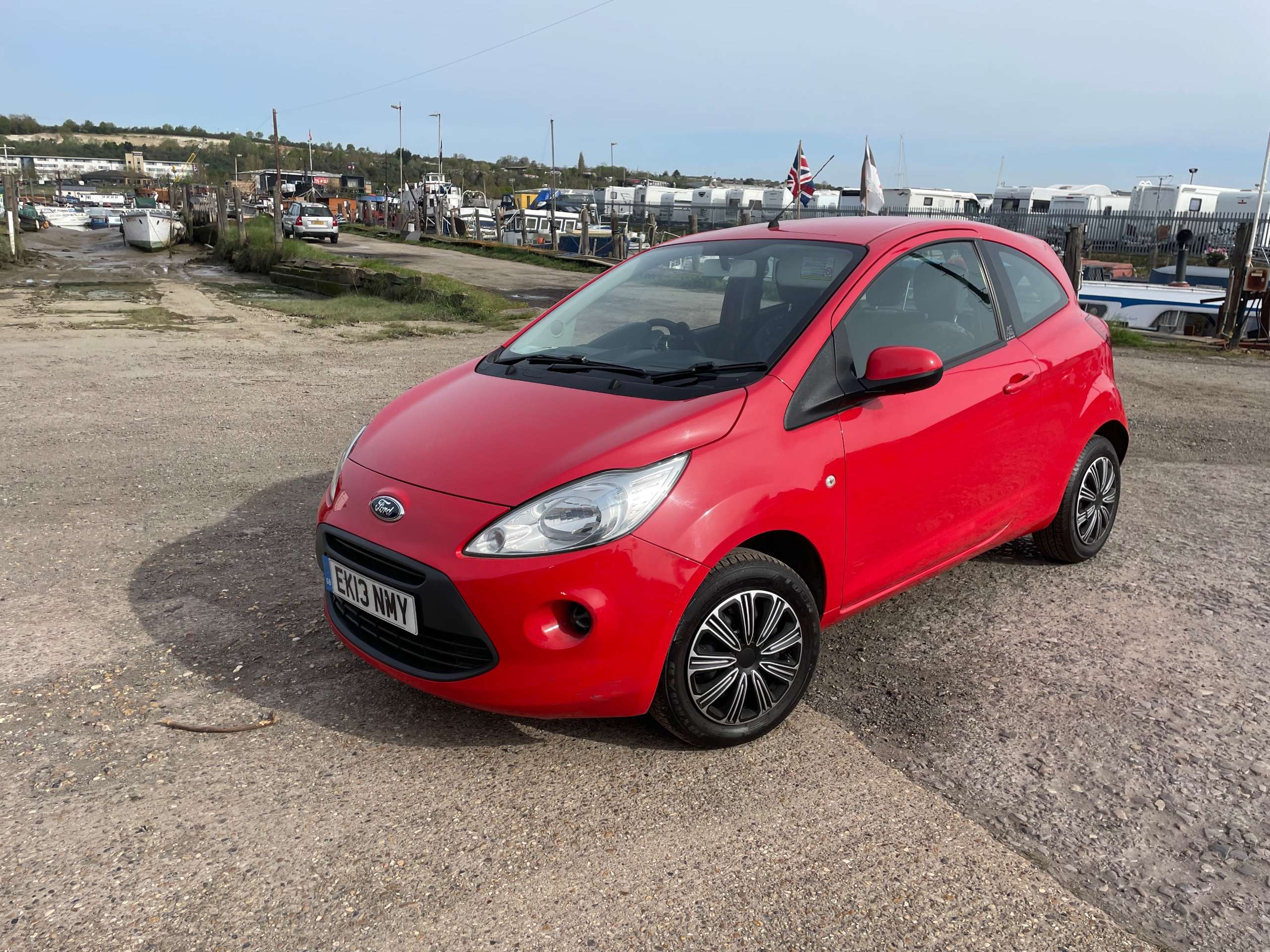 A 2013 FORD KA 1.2 Edge Hatchback 3dr Petrol Manual Euro 5 (s/s) (69 ps) A 2013 FORD KA 1.2 Edge Hatchback 3dr Petrol Manual Euro 5 (s/s) (69 ps)