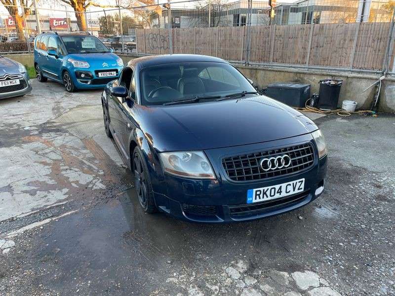 2004 AUDI TT 2004 AUDI TT