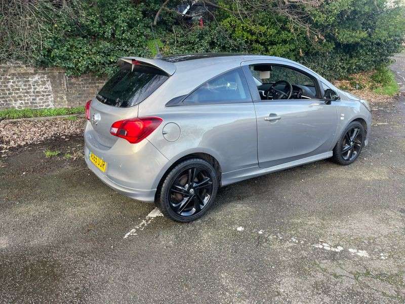 A 2015 VAUXHALL CORSA 1.2i Limited Edition Hatchback 3dr Petrol Manual Euro 6 (70 ps) A 2015 VAUXHALL CORSA 1.2i Limited Edition Hatchback 3dr Petrol Manual Euro 6 (70 ps)