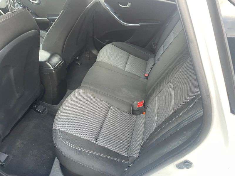 2013 HYUNDAI I30 2013 HYUNDAI I30