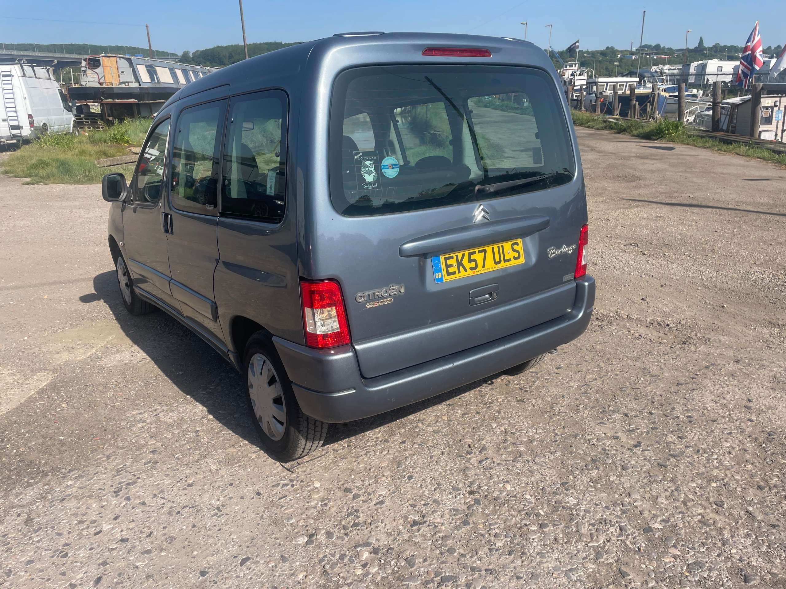 A 2007 CITROEN BERLINGO 1.4 Forte Multispace MPV 5dr Petrol Manual (175 g/km, 74 bhp) A 2007 CITROEN BERLINGO 1.4 Forte Multispace MPV 5dr Petrol Manual (175 g/km, 74 bhp)