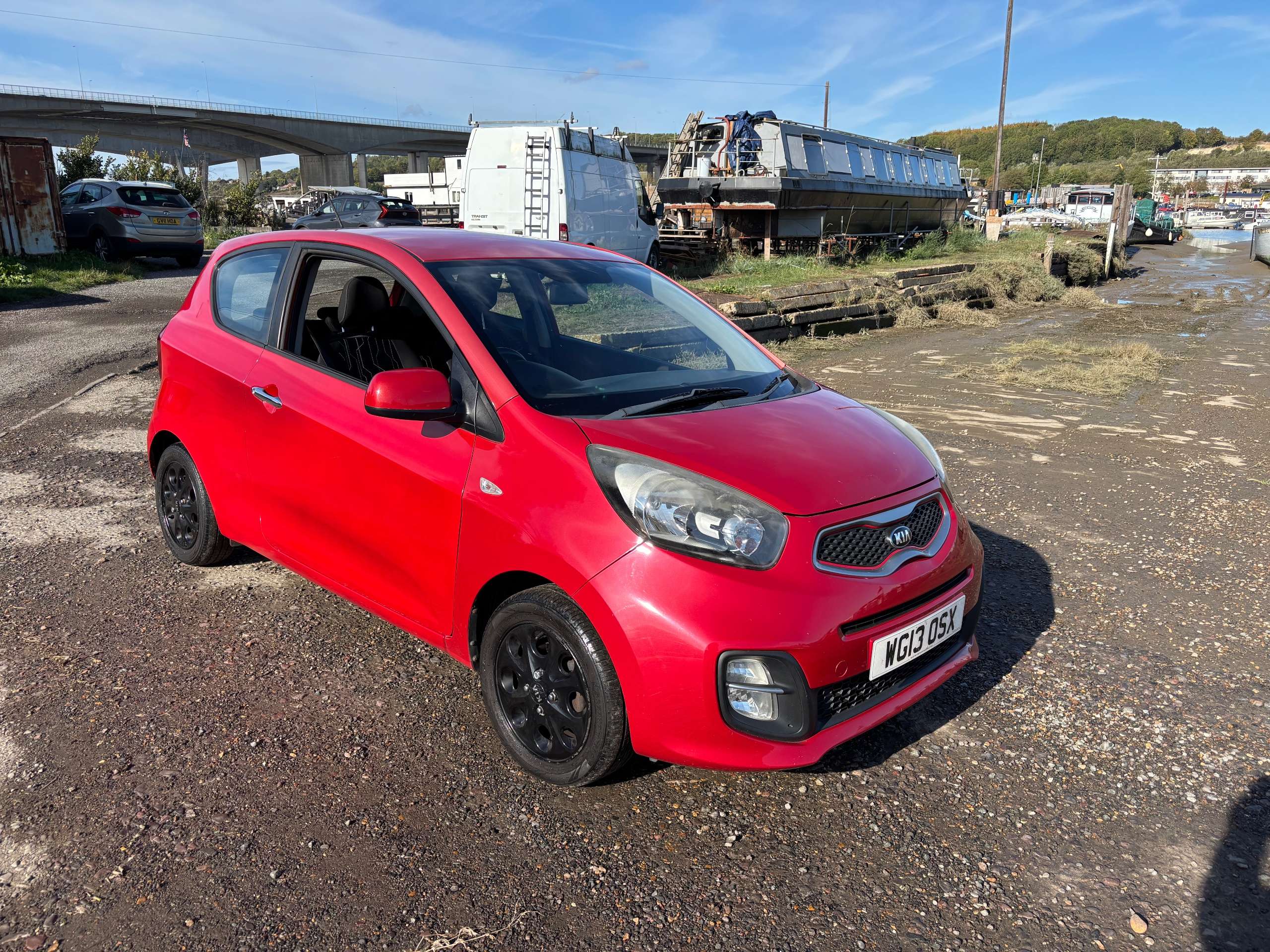 A 2013 KIA PICANTO 1.0 City Hatchback 3dr Petrol Manual Euro 5 (68 bhp) A 2013 KIA PICANTO 1.0 City Hatchback 3dr Petrol Manual Euro 5 (68 bhp)