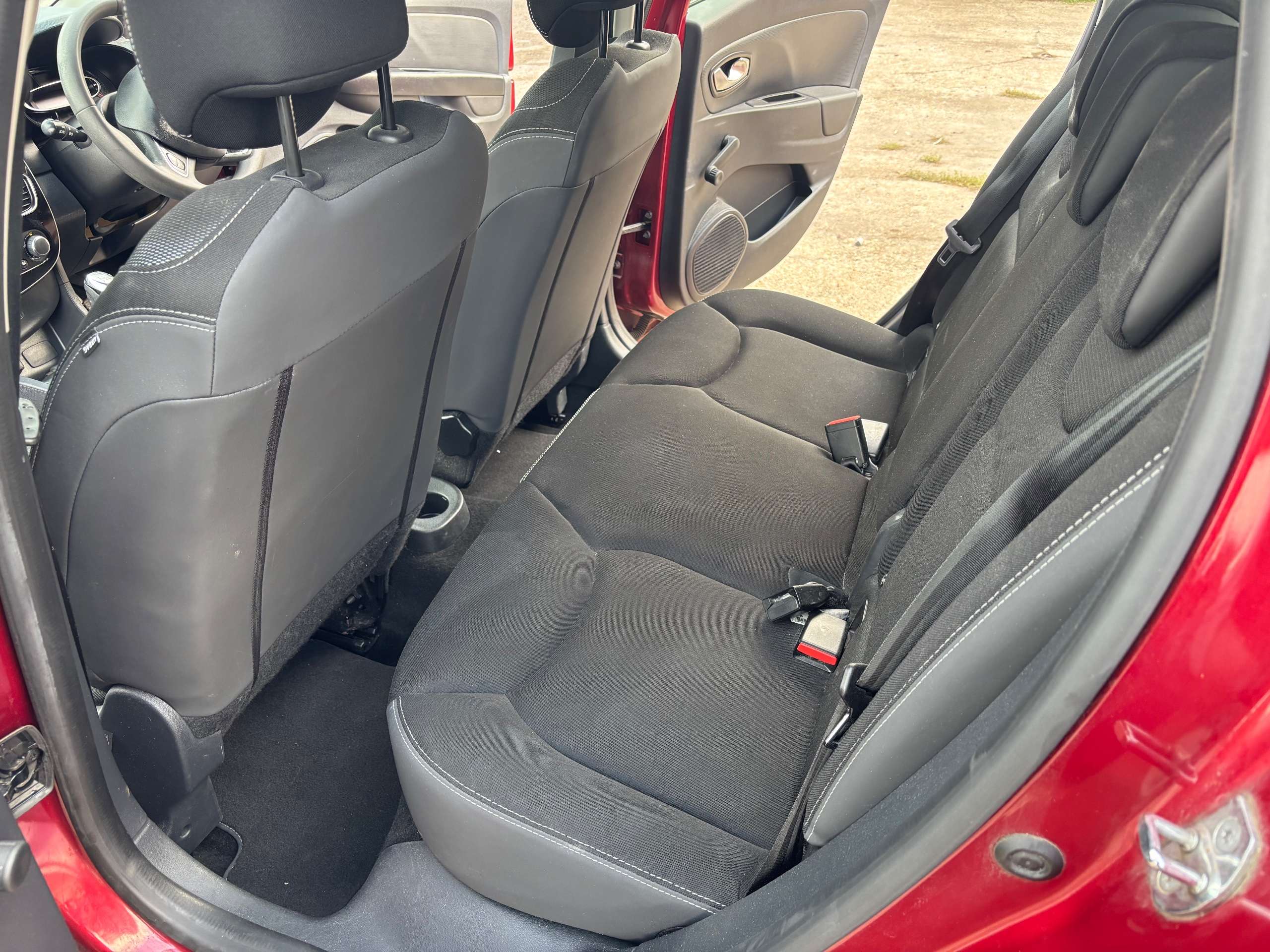 2017 RENAULT CLIO 2017 RENAULT CLIO