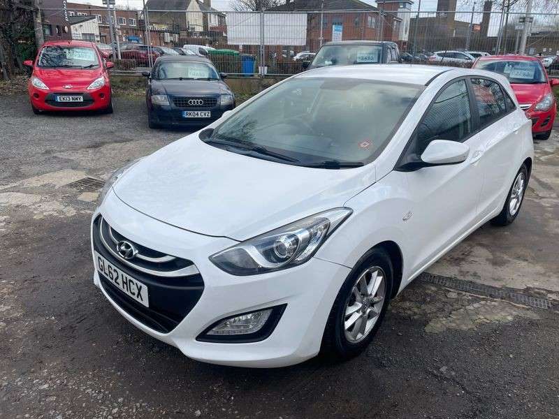 2013 HYUNDAI I30 2013 HYUNDAI I30