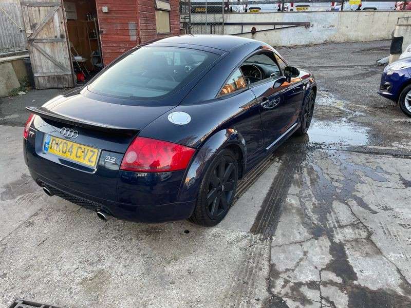 2004 AUDI TT 2004 AUDI TT