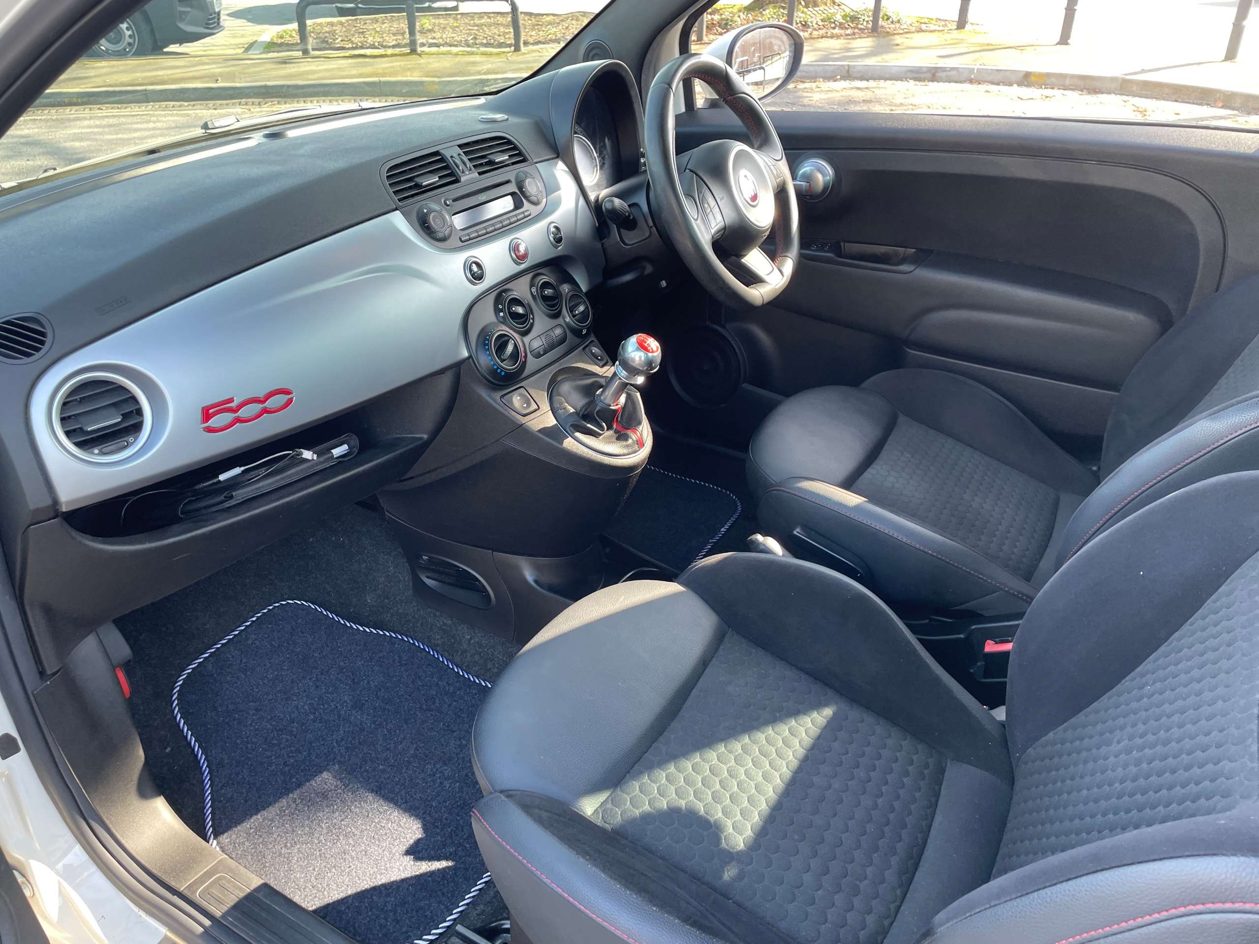 2014 FIAT 500 2014 FIAT 500