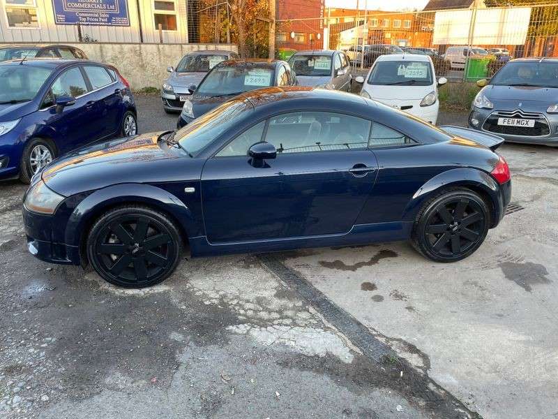 2004 AUDI TT 2004 AUDI TT