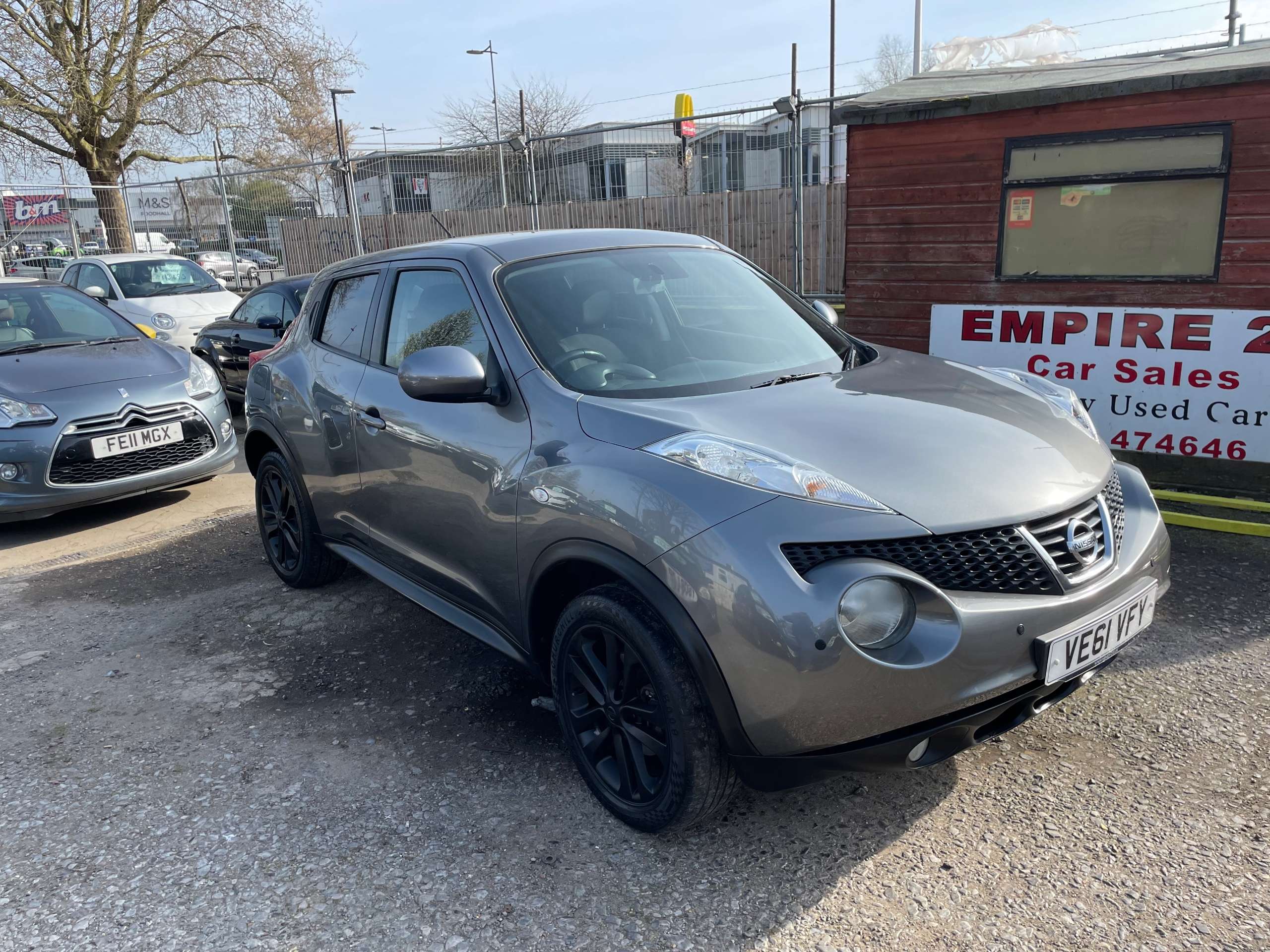 A 2012 NISSAN JUKE 1.6 Acenta Premium SUV 5dr Petrol Manual Euro 5 (s/s) (117 ps) A 2012 NISSAN JUKE 1.6 Acenta Premium SUV 5dr Petrol Manual Euro 5 (s/s) (117 ps)