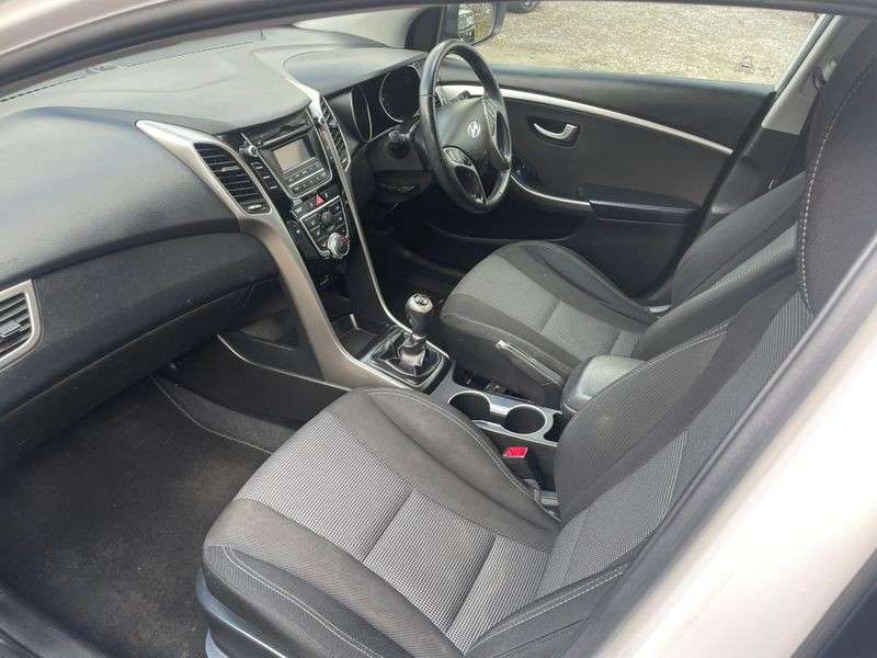 2013 HYUNDAI I30 2013 HYUNDAI I30