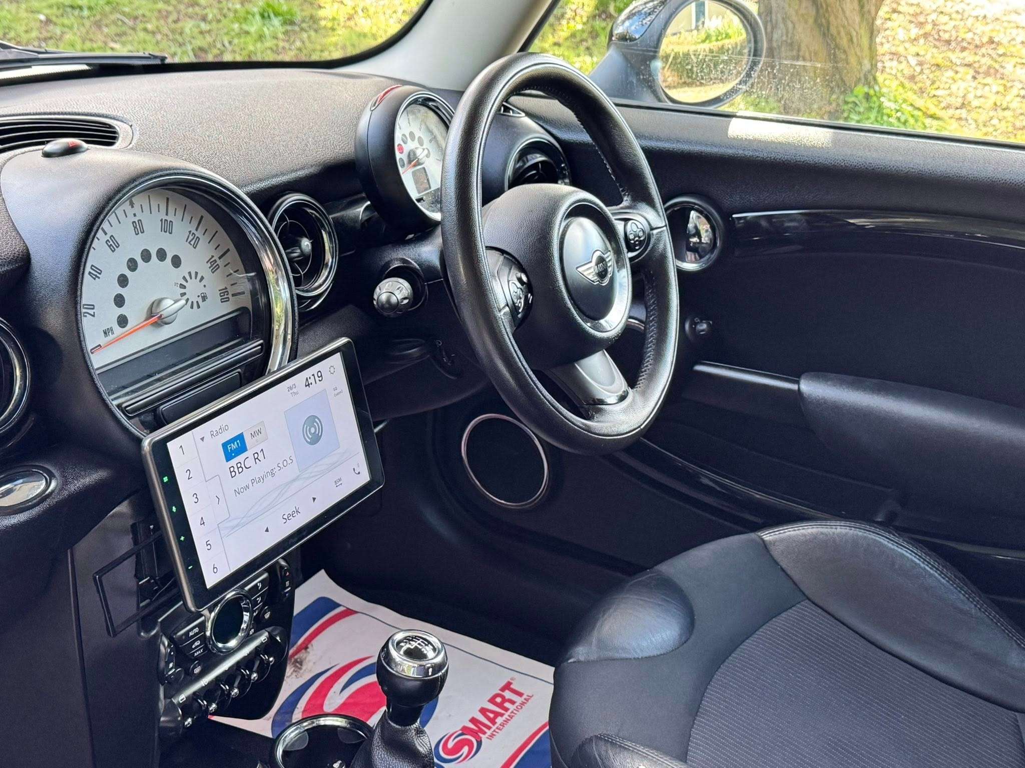 2011 MINI HATCH 2011 MINI HATCH