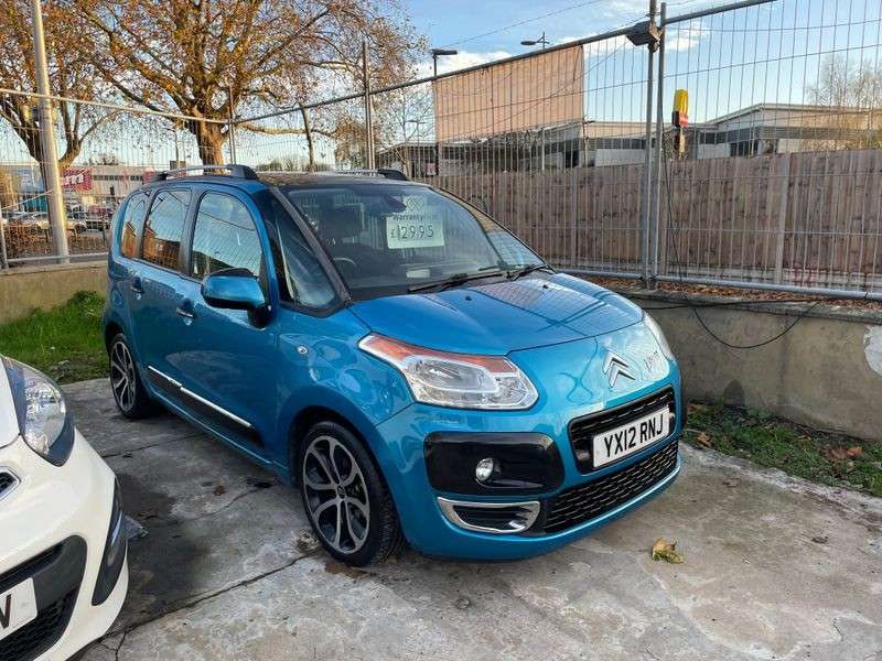 Check out this Citroen C3 Picasso 2012 Diesel Manual