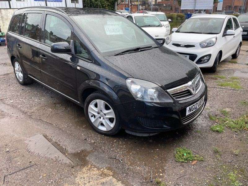 Check out this Vauxhall Zafira 2012 Petrol Manual