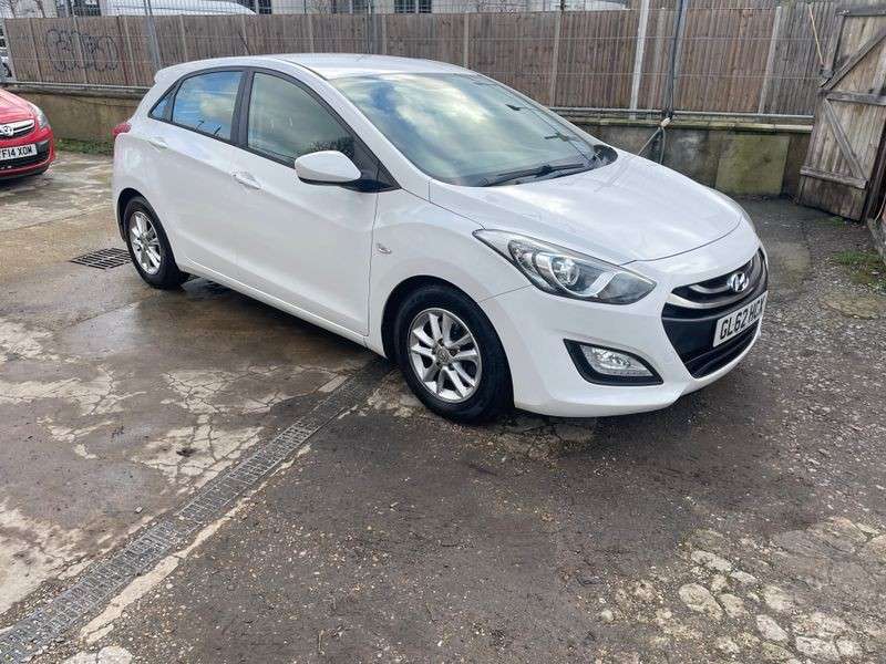 2013 HYUNDAI I30 2013 HYUNDAI I30