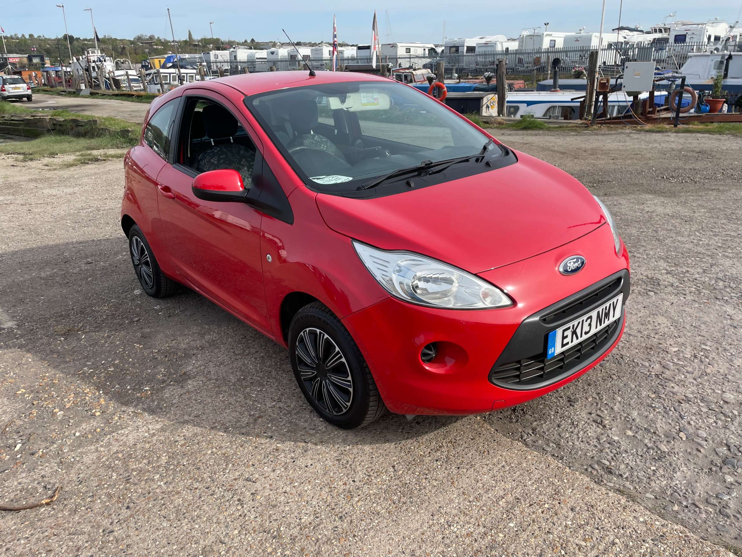 A 2013 FORD KA 1.2 Edge Hatchback 3dr Petrol Manual Euro 5 (s/s) (69 ps) A 2013 FORD KA 1.2 Edge Hatchback 3dr Petrol Manual Euro 5 (s/s) (69 ps)