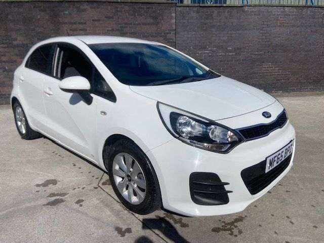 A 2015 KIA RIO 1.25 SR7 Hatchback 5dr Petrol Manual Euro 6 (84 bhp) A 2015 KIA RIO 1.25 SR7 Hatchback 5dr Petrol Manual Euro 6 (84 bhp)
