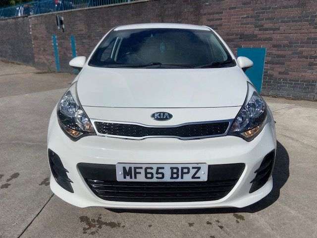 A 2015 KIA RIO 1.25 SR7 Hatchback 5dr Petrol Manual Euro 6 (84 bhp) A 2015 KIA RIO 1.25 SR7 Hatchback 5dr Petrol Manual Euro 6 (84 bhp)