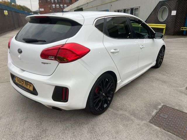 2015 KIA CEED 2015 KIA CEED