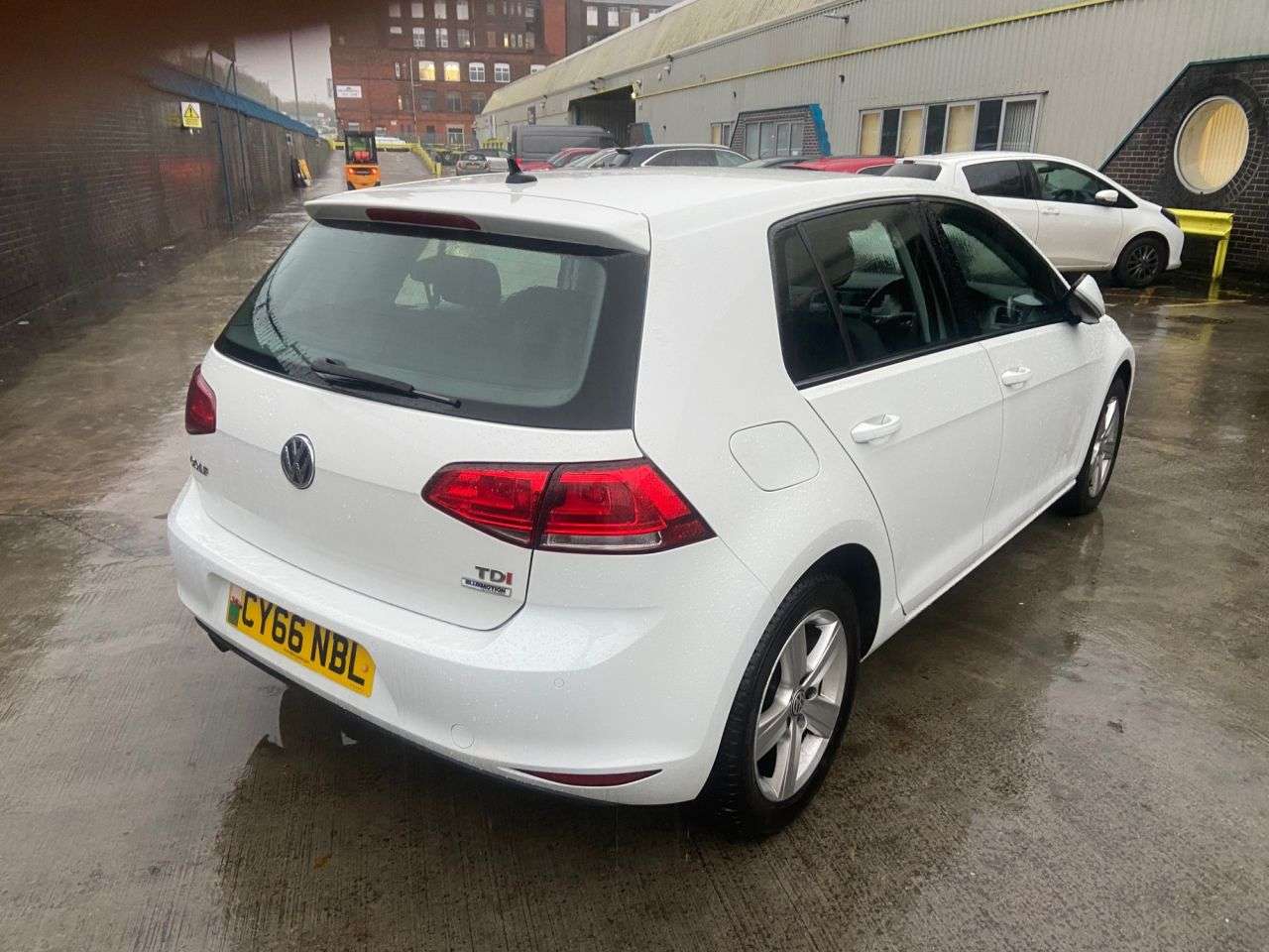 2017 VOLKSWAGEN GOLF 2017 VOLKSWAGEN GOLF