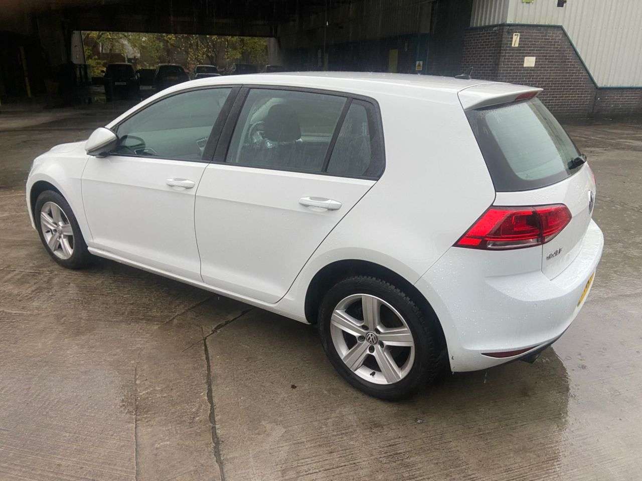 2017 VOLKSWAGEN GOLF 2017 VOLKSWAGEN GOLF