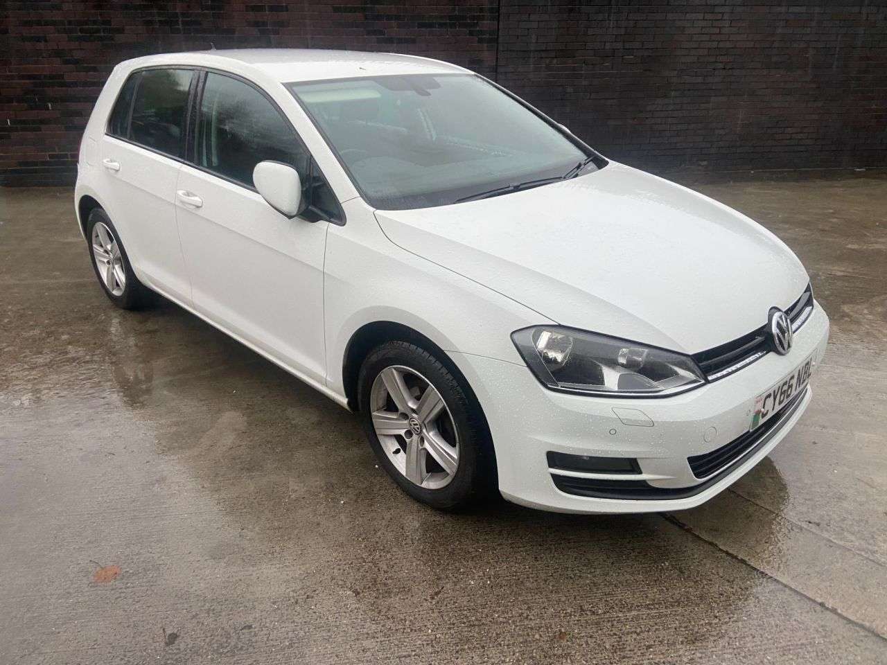2017 VOLKSWAGEN GOLF 2017 VOLKSWAGEN GOLF