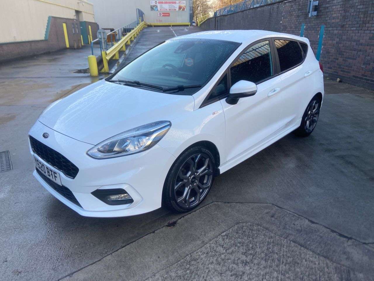 A 2020 FORD FIESTA 1.0T EcoBoost ST-Line Edition Hatchback 5dr Petrol Manual Euro 6 (s/s) (95 A 2020 FORD FIESTA 1.0T EcoBoost ST-Line Edition Hatchback 5dr Petrol Manual Euro 6 (s/s) (95