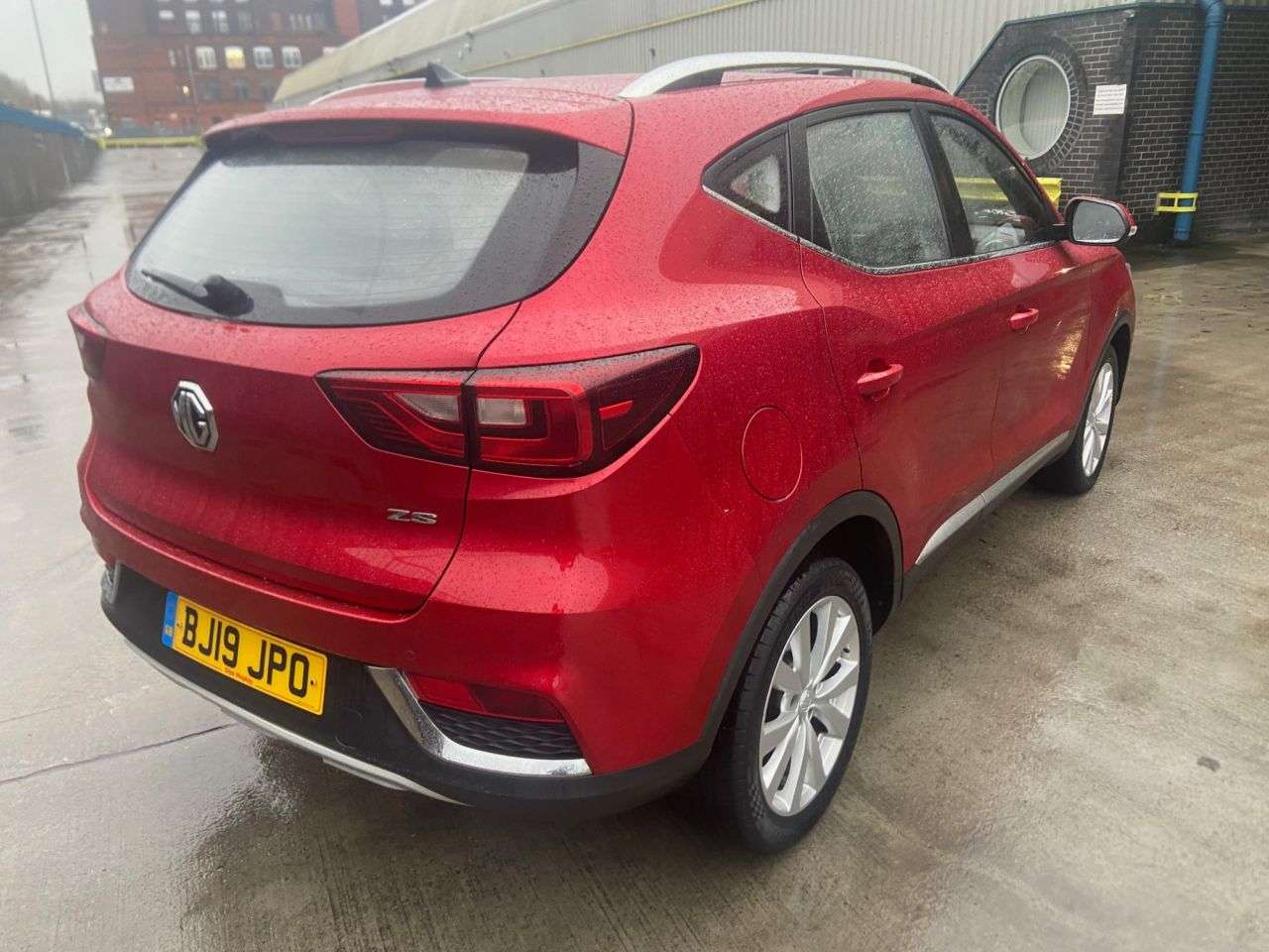 A 2019 MG MG ZS 1.0 T-GDI Excite SUV 5dr Petrol Auto Euro 6 (111 ps) A 2019 MG MG ZS 1.0 T-GDI Excite SUV 5dr Petrol Auto Euro 6 (111 ps)