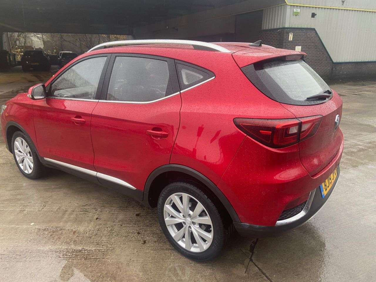 A 2019 MG MG ZS 1.0 T-GDI Excite SUV 5dr Petrol Auto Euro 6 (111 ps) A 2019 MG MG ZS 1.0 T-GDI Excite SUV 5dr Petrol Auto Euro 6 (111 ps)