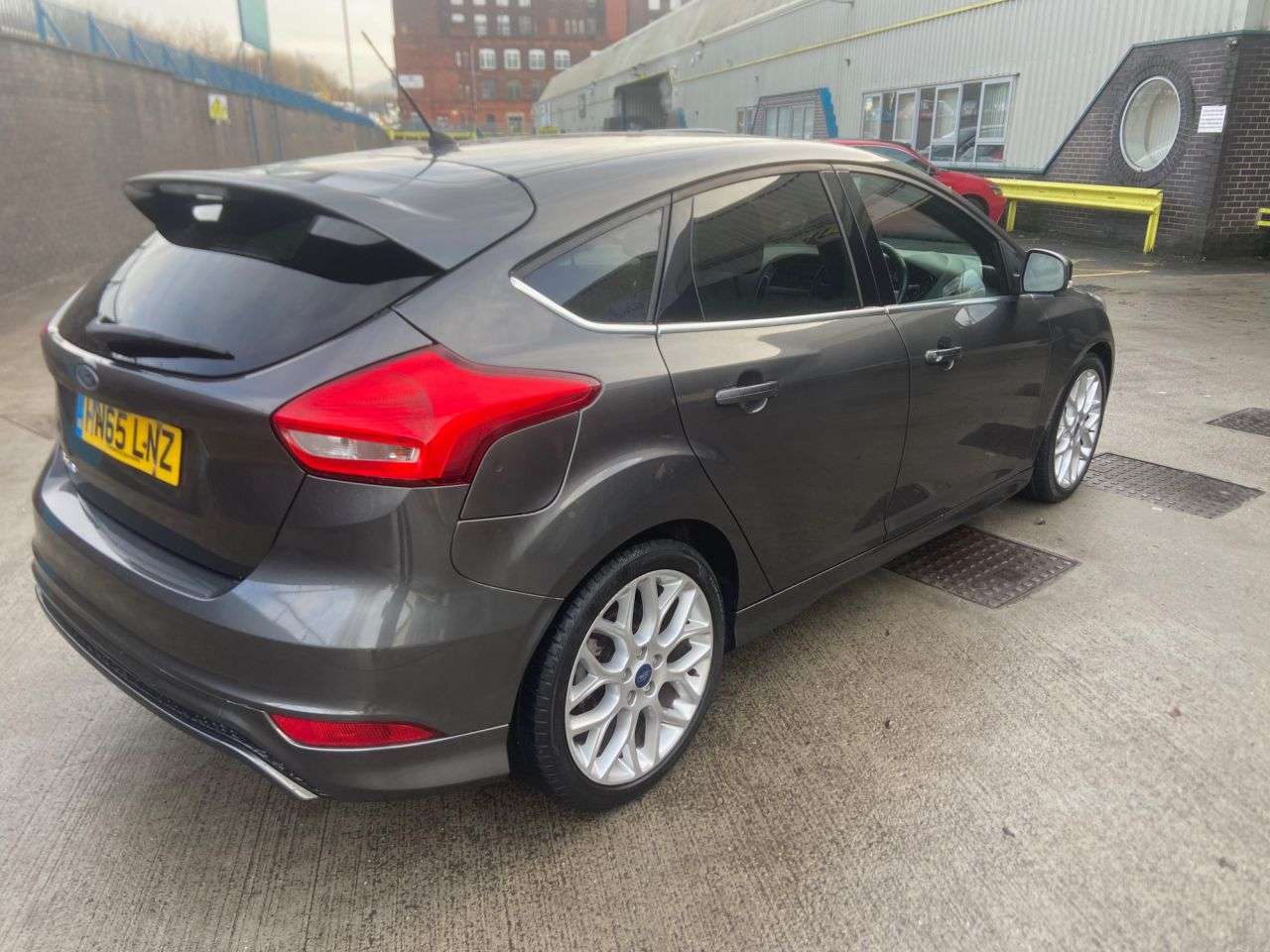 A 2015 FORD FOCUS 1.5 TDCi Zetec S Hatchback 5dr Diesel Manual Euro 6 (s/s) (120 ps) A 2015 FORD FOCUS 1.5 TDCi Zetec S Hatchback 5dr Diesel Manual Euro 6 (s/s) (120 ps)